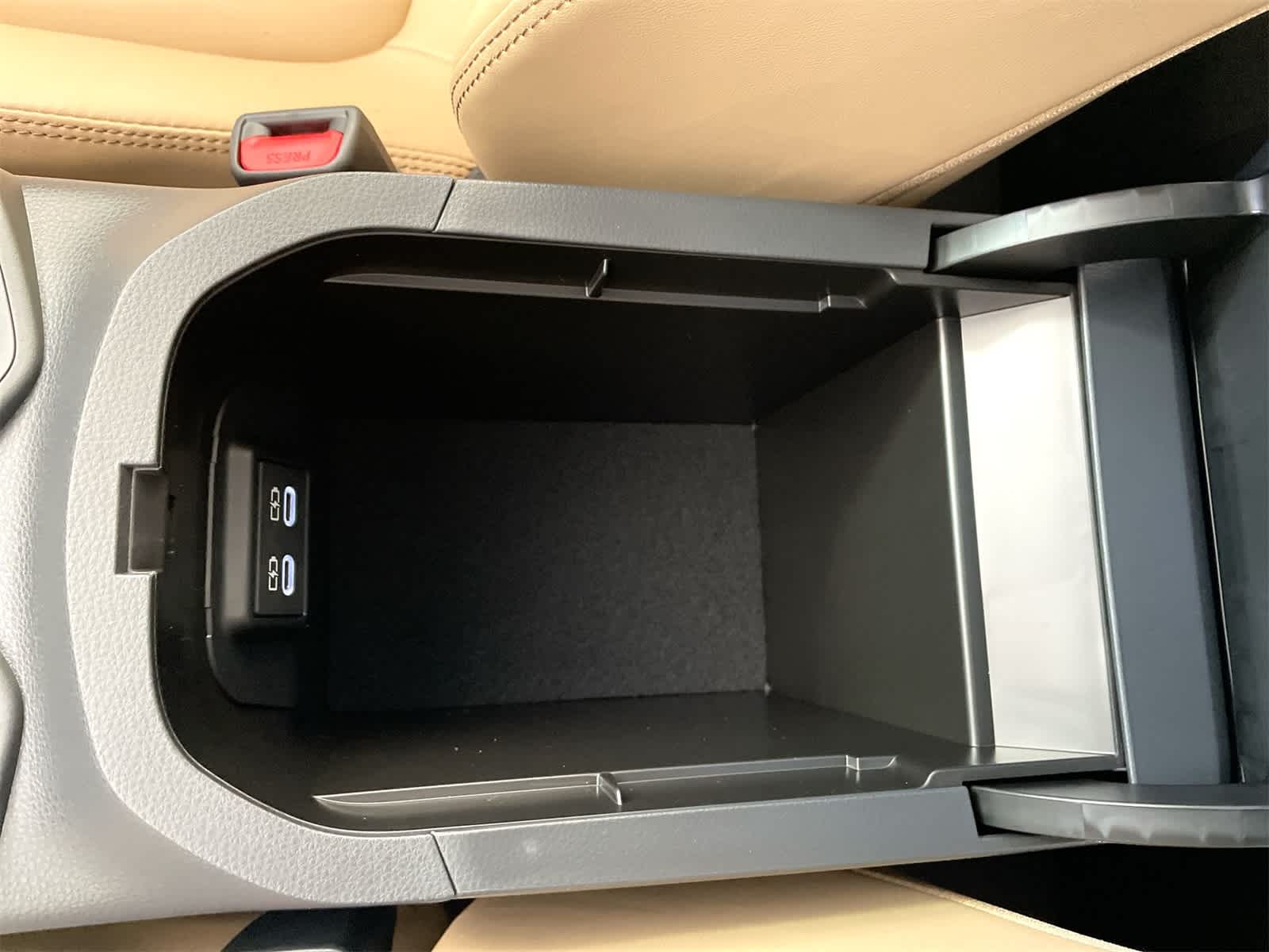 Thumbnail: 2025 Toyota RAV4 - 24