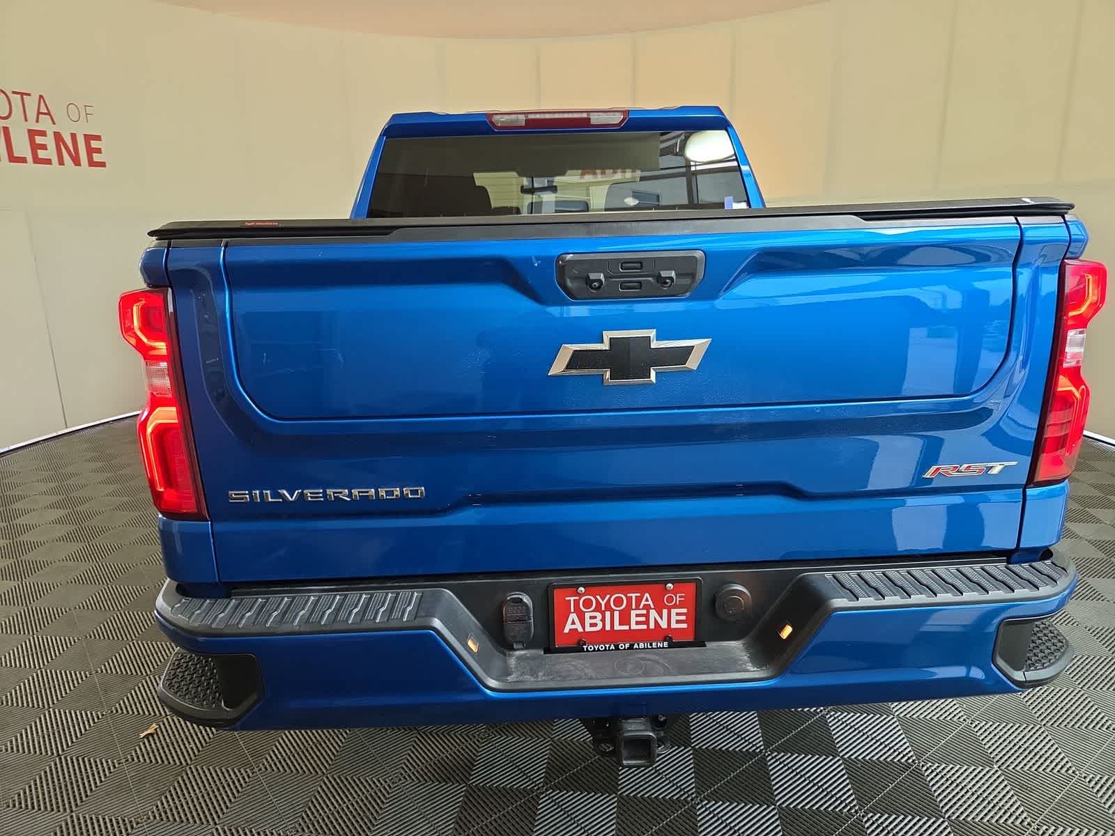 Thumbnail: 2024 Chevrolet Silverado 1500 - 4