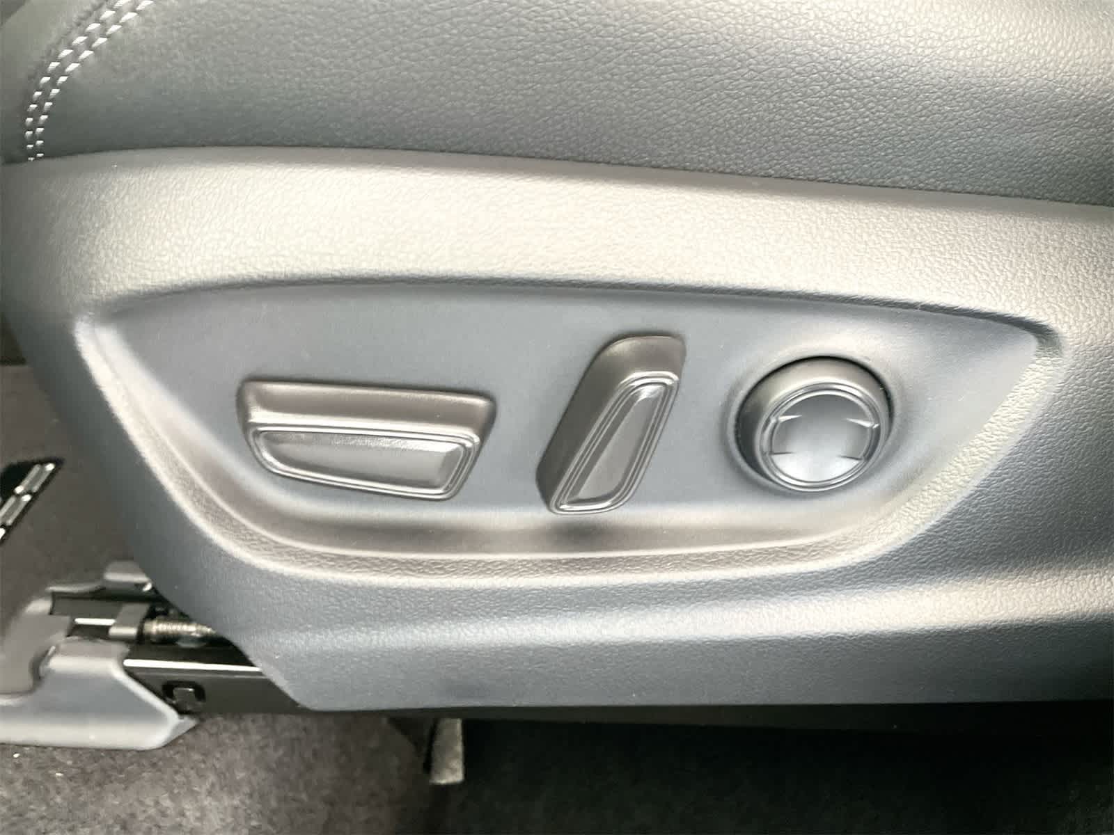 Thumbnail: 2026 Toyota Corolla Cross - 11