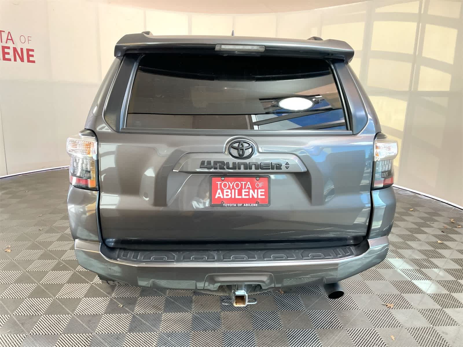 Thumbnail: 2022 Toyota 4Runner - 3