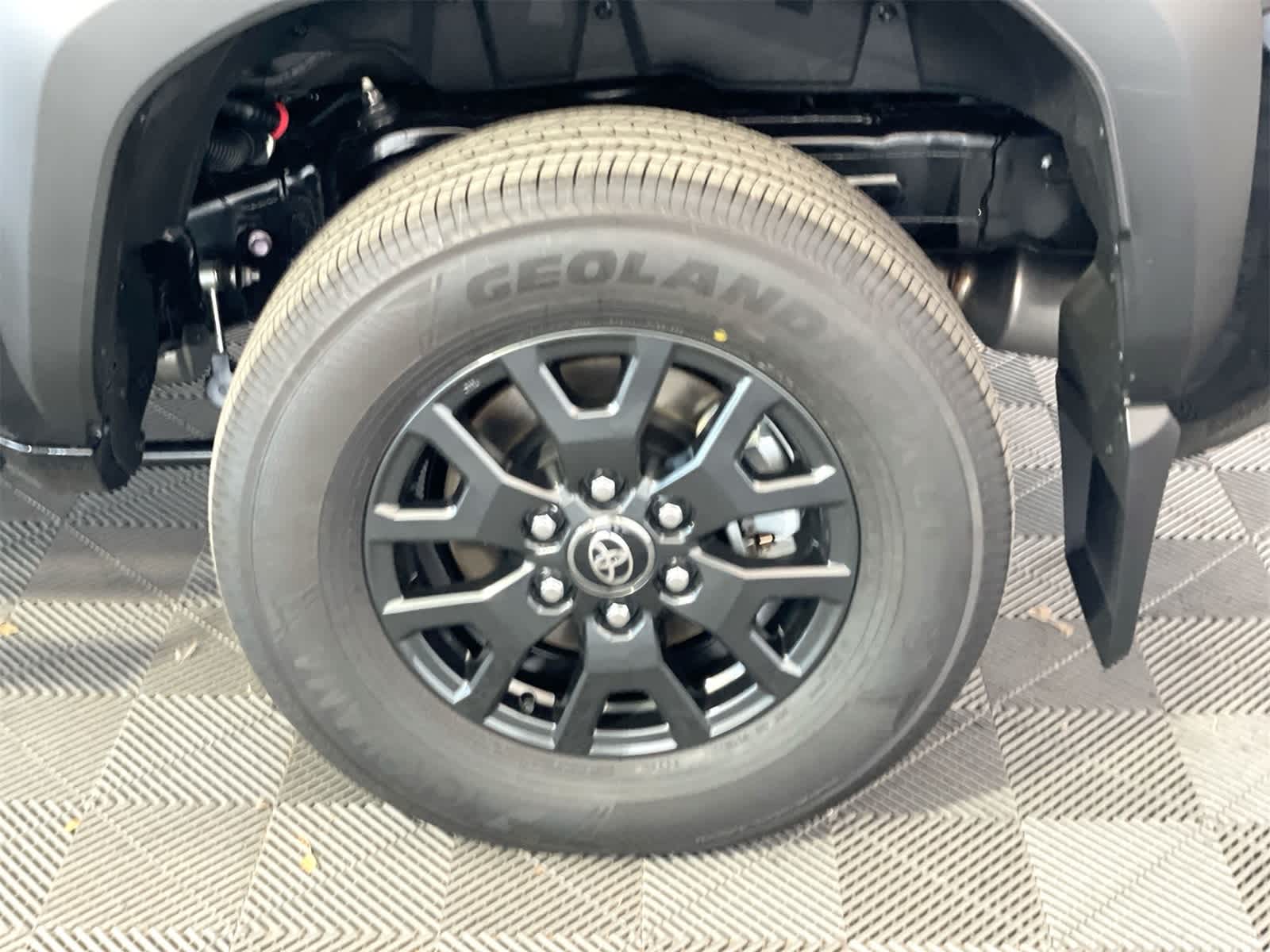 Thumbnail: 2025 Toyota 4Runner - 24