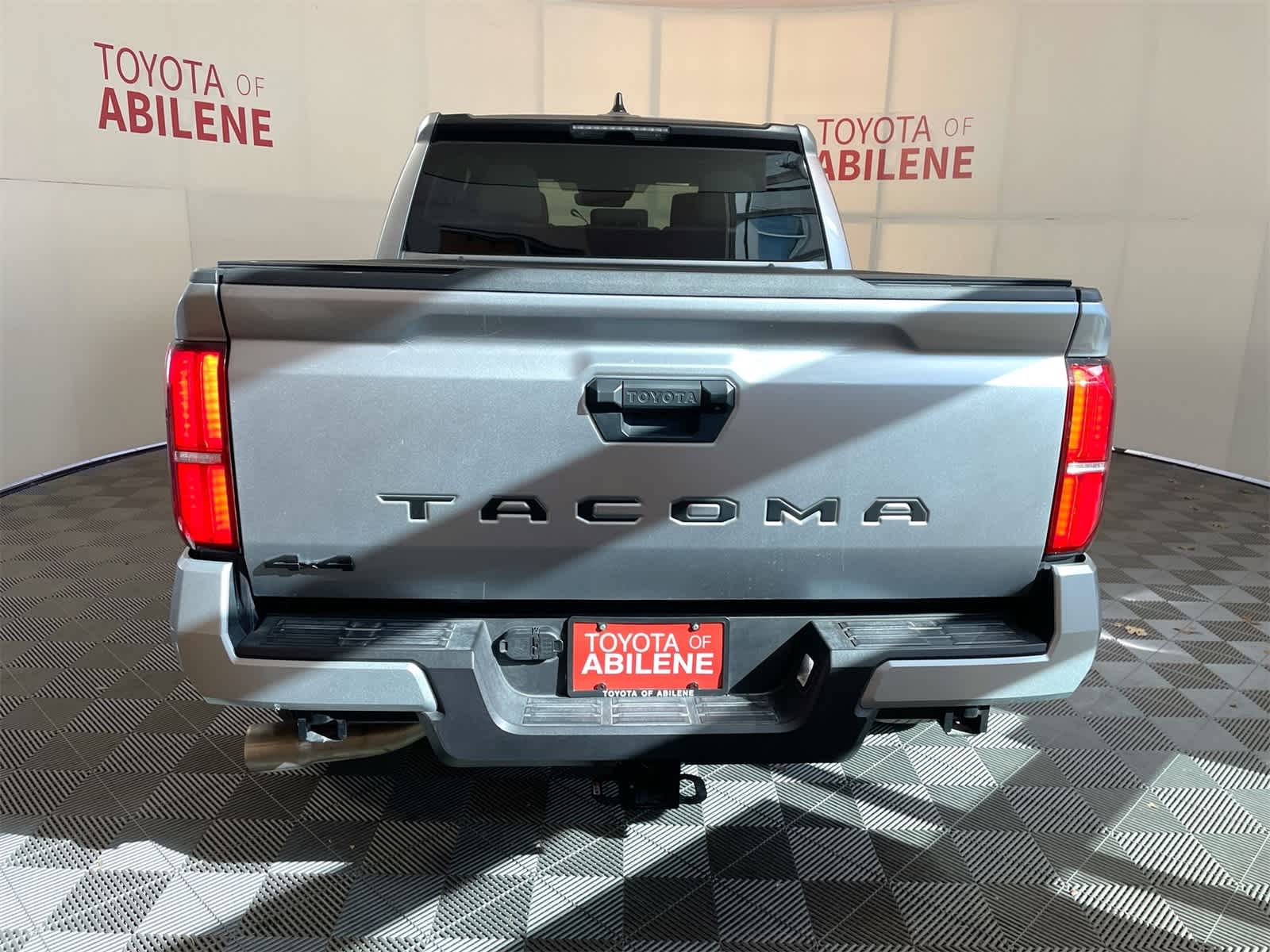 Thumbnail: 2025 Toyota Tacoma - 4