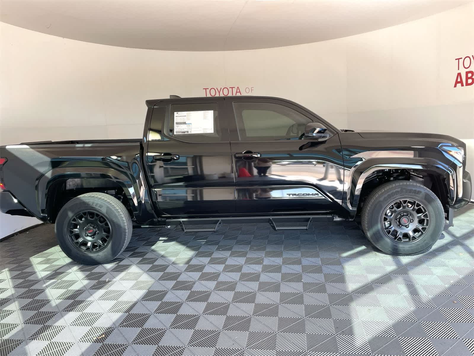 Thumbnail: 2025 Toyota Tacoma - 8