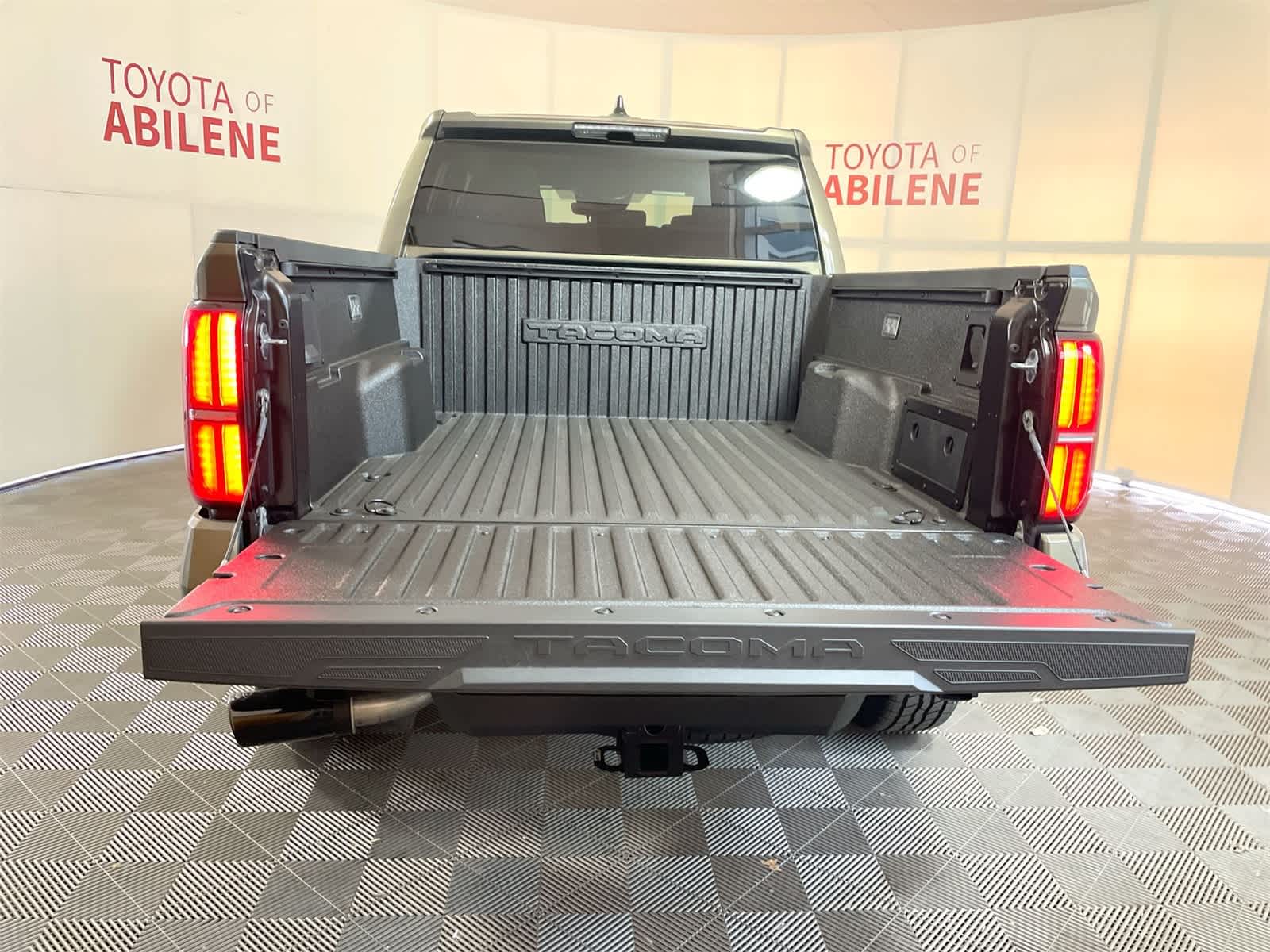 Thumbnail: 2025 Toyota Tacoma - 5