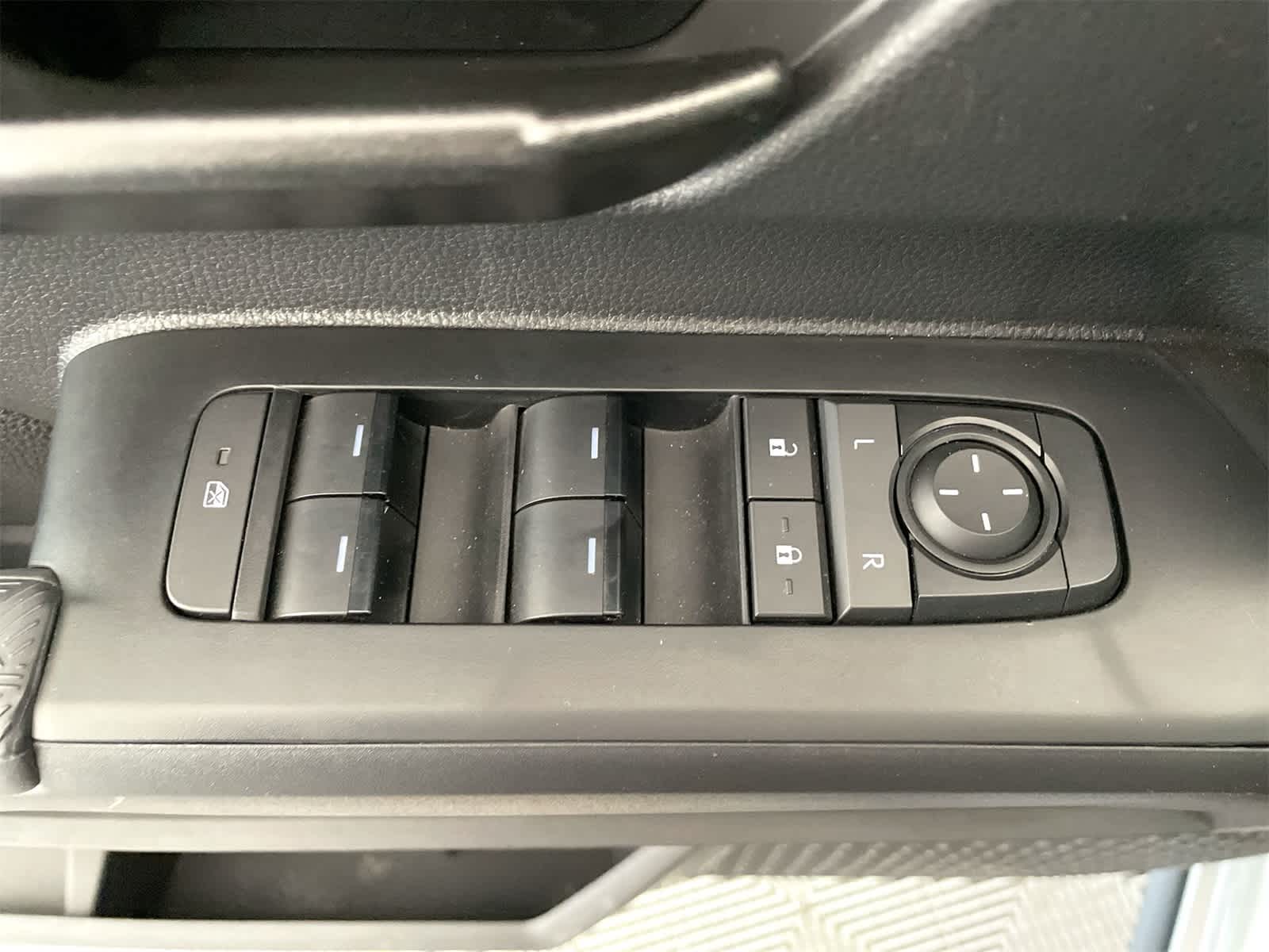 Thumbnail: 2025 Toyota Tacoma - 11