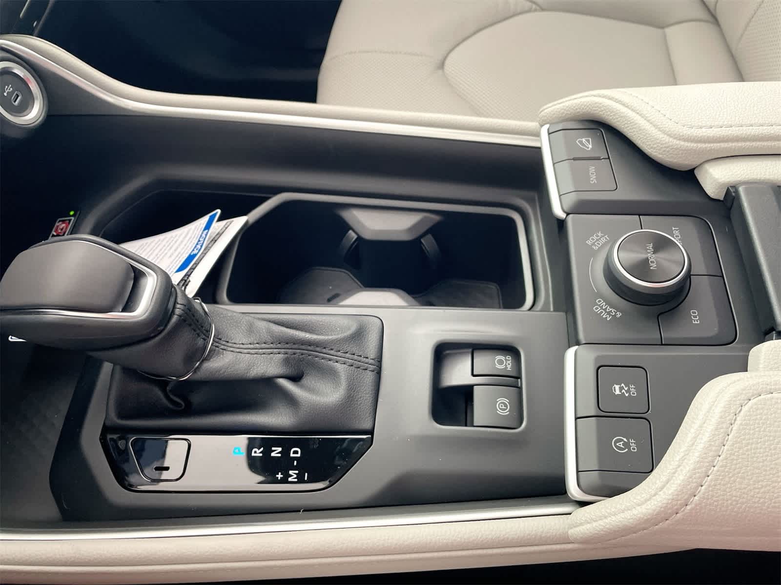 Thumbnail: 2025 Toyota Grand Highlander - 24