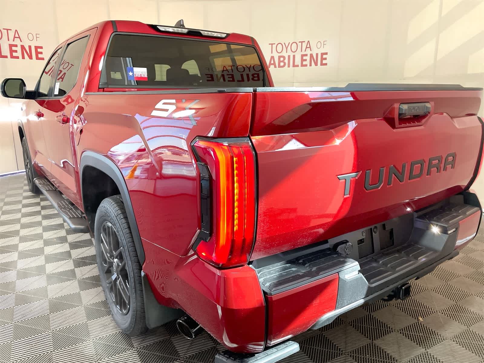Thumbnail: 2026 Toyota Tundra - 2
