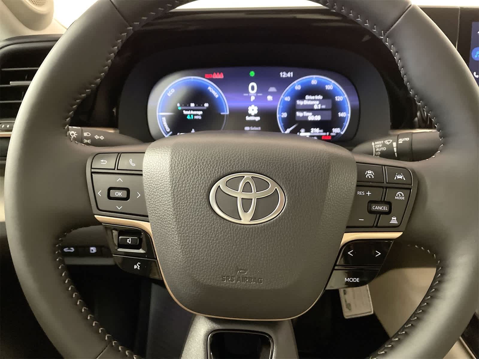 Thumbnail: 2026 Toyota Crown - 18