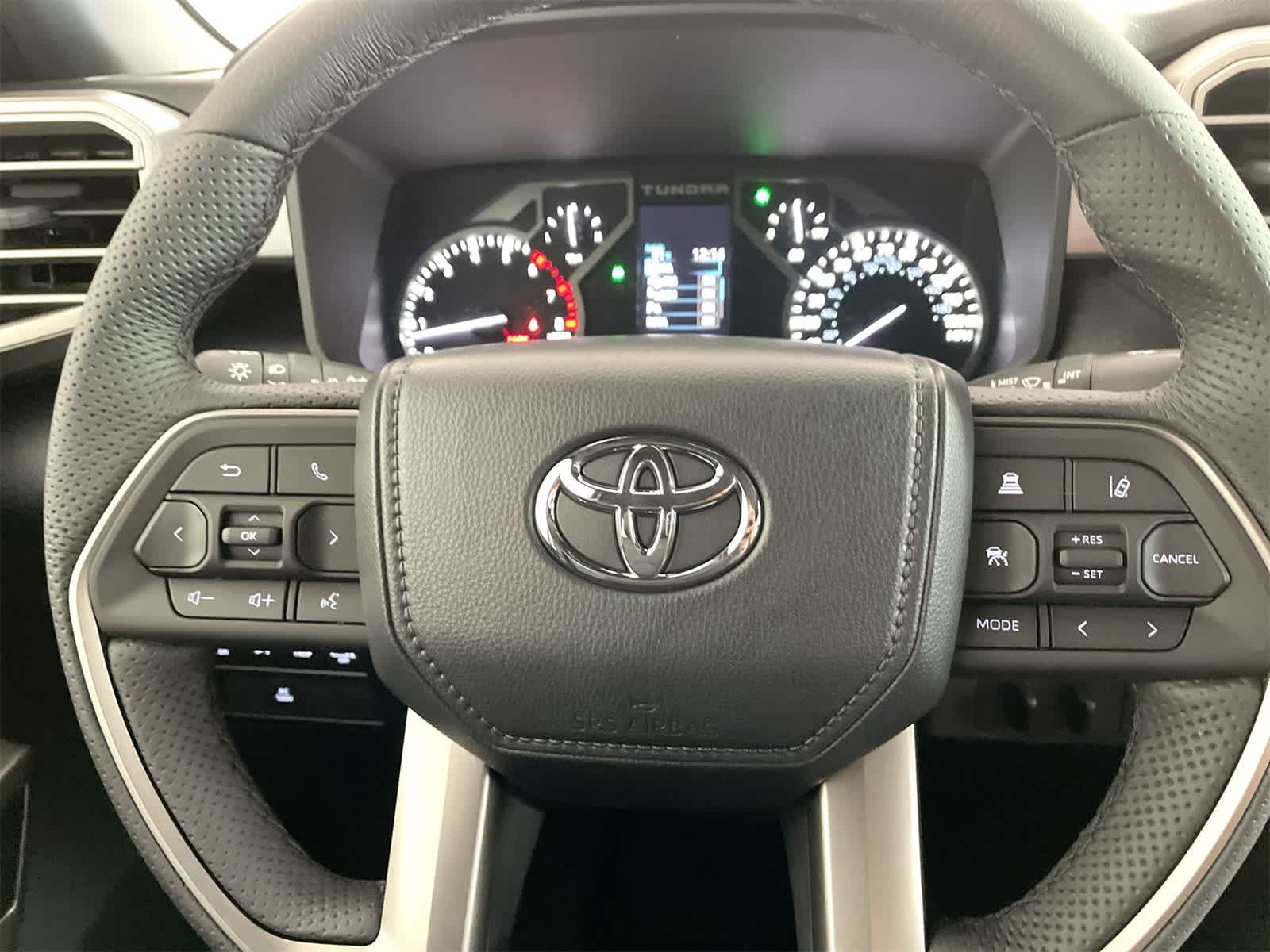 Thumbnail: 2026 Toyota Tundra - 18