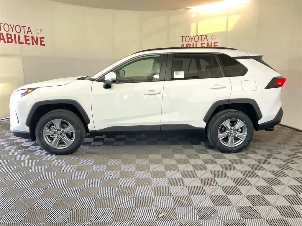 New 2025 Toyota RAV4 XLE SUV