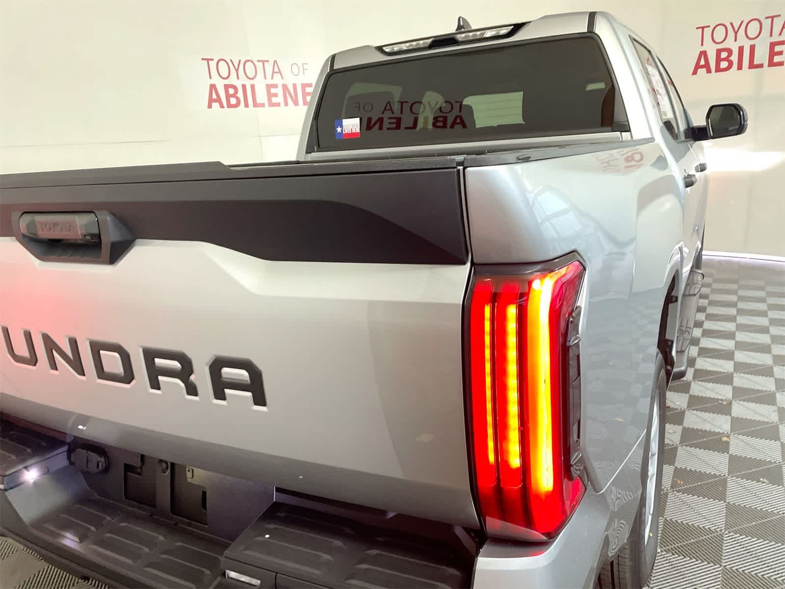 Thumbnail: 2026 Toyota Tundra - 6