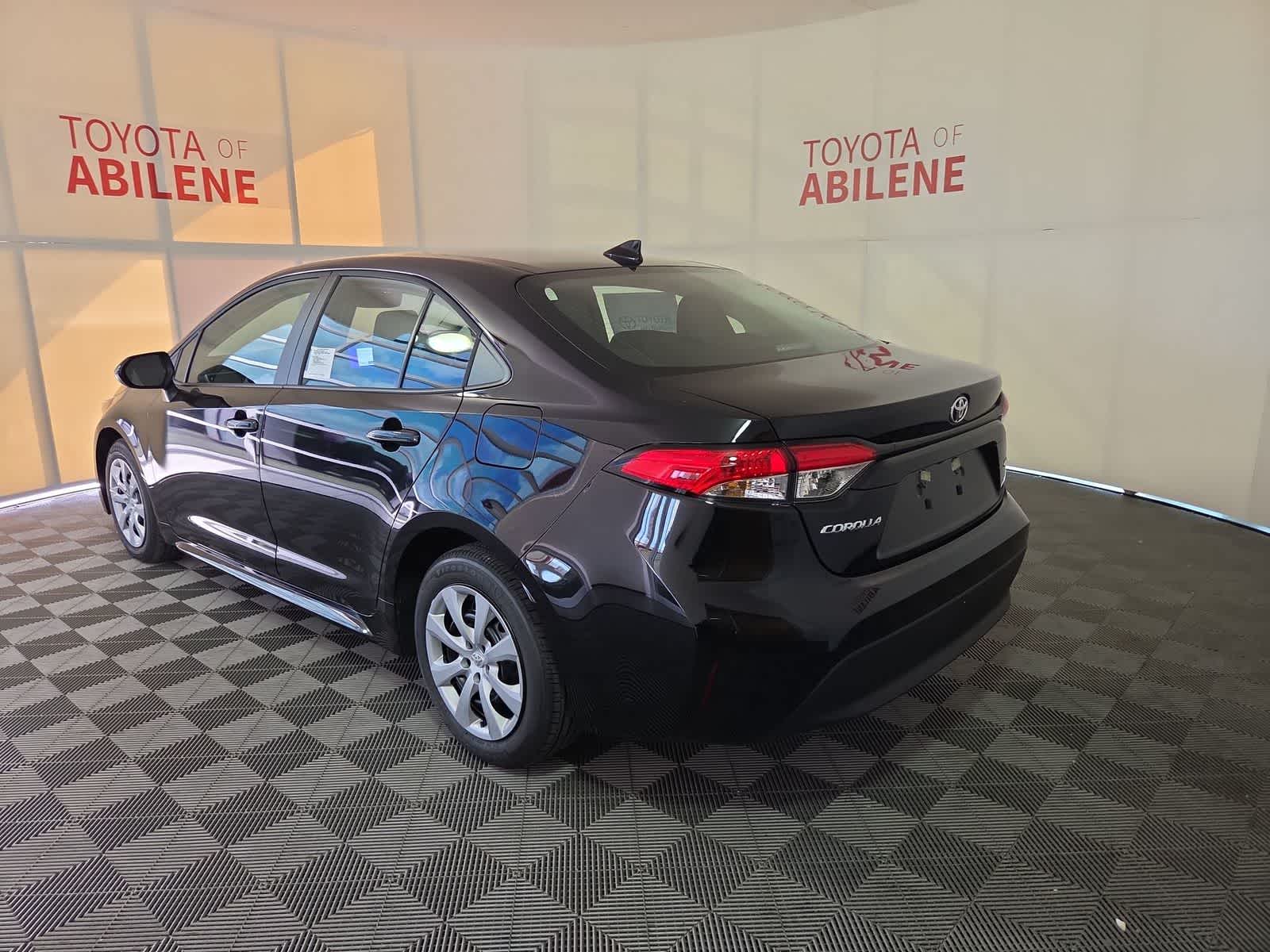 Thumbnail: 2026 Toyota Corolla - 3