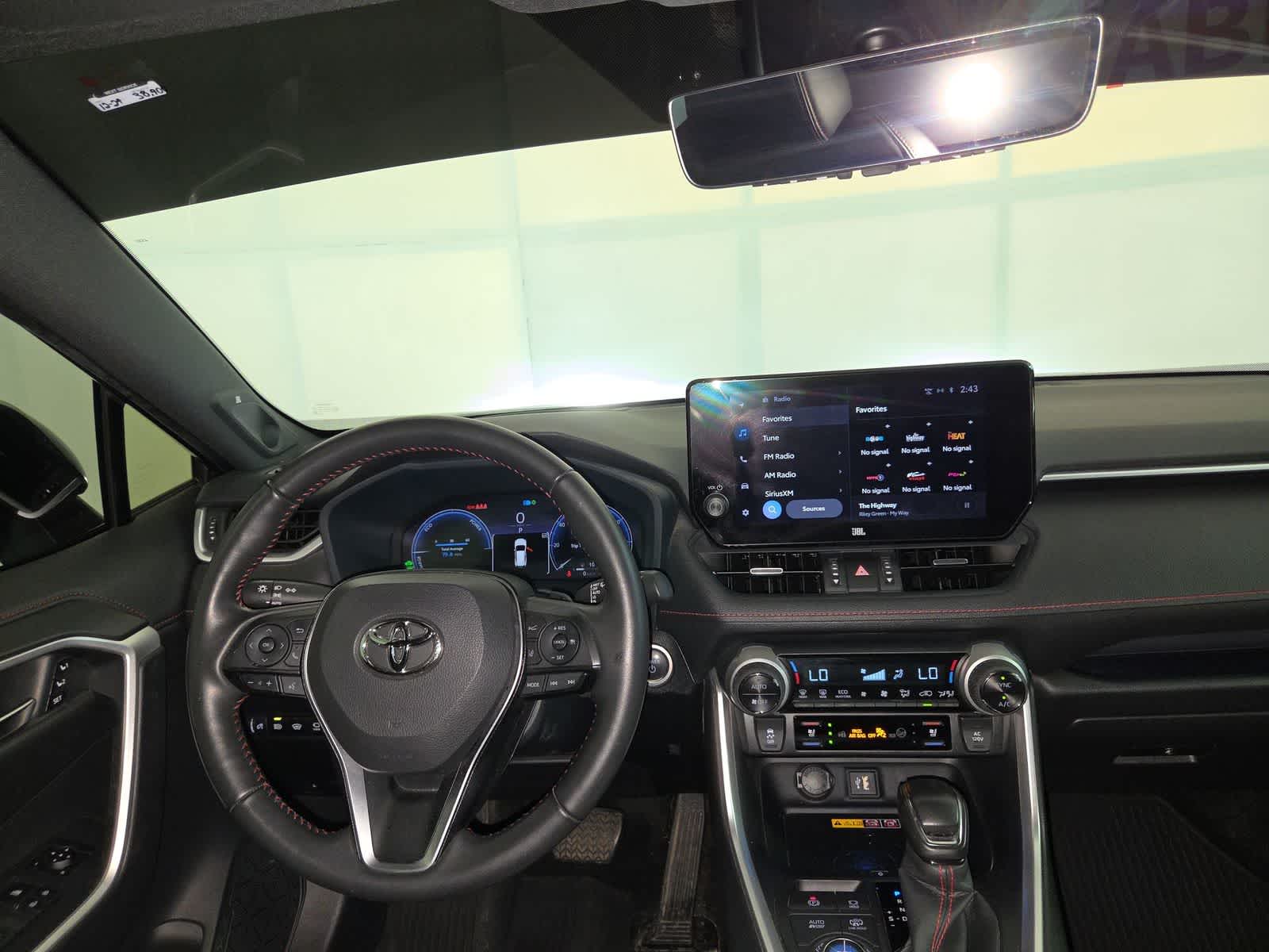Thumbnail: 2024 Toyota RAV4 - 15