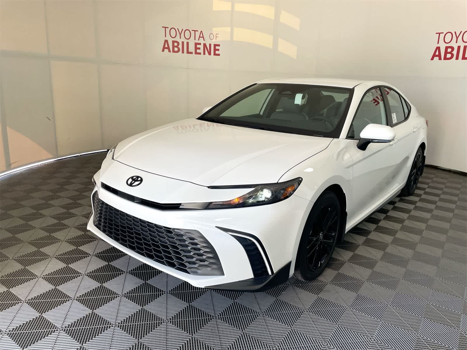 Thumbnail: 2026 Toyota Camry - 1