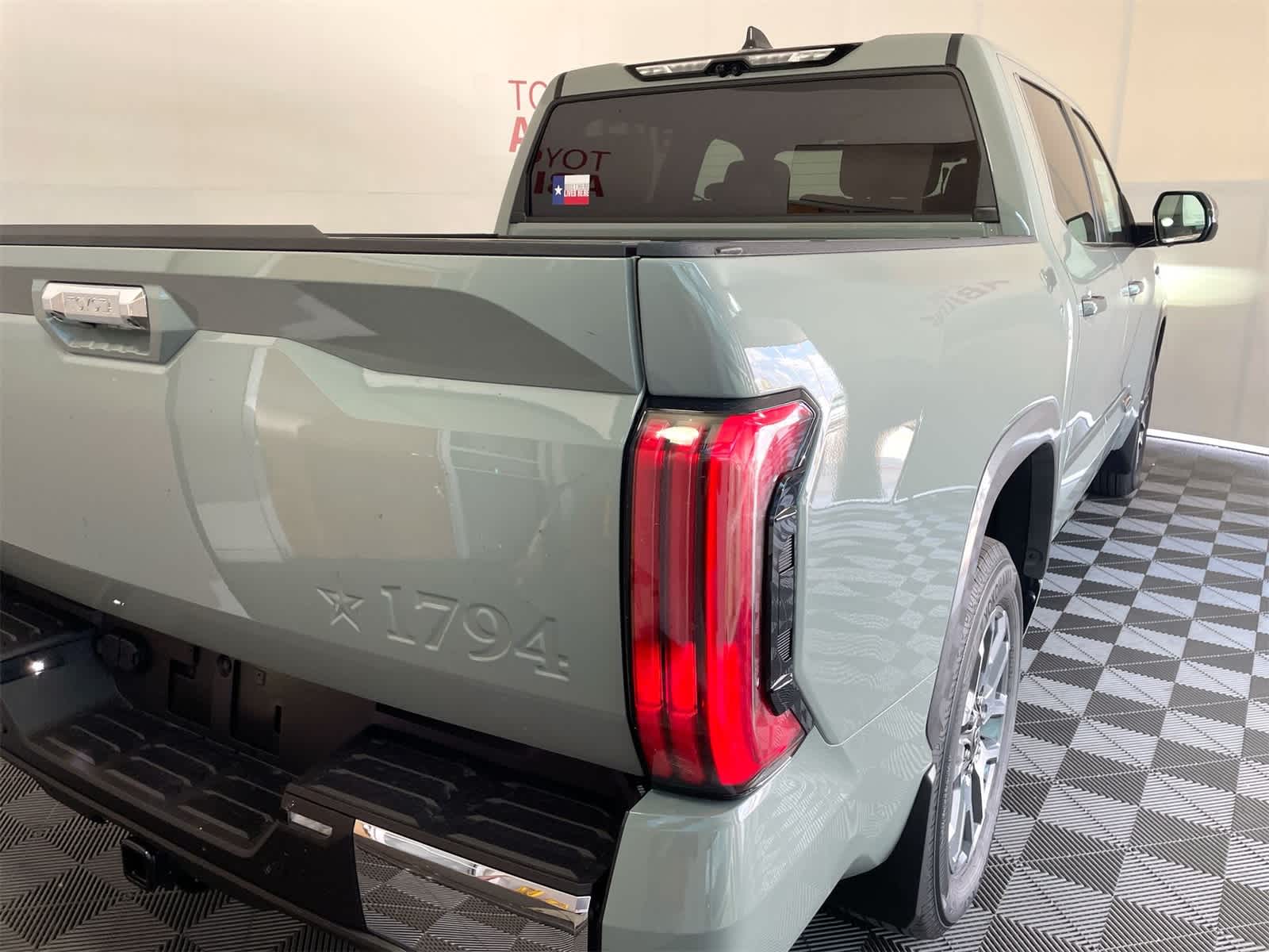 Thumbnail: 2025 Toyota Tundra - 7
