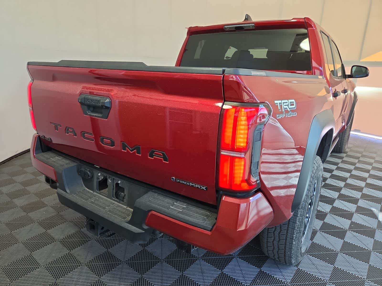 Thumbnail: 2025 Toyota Tacoma - 6