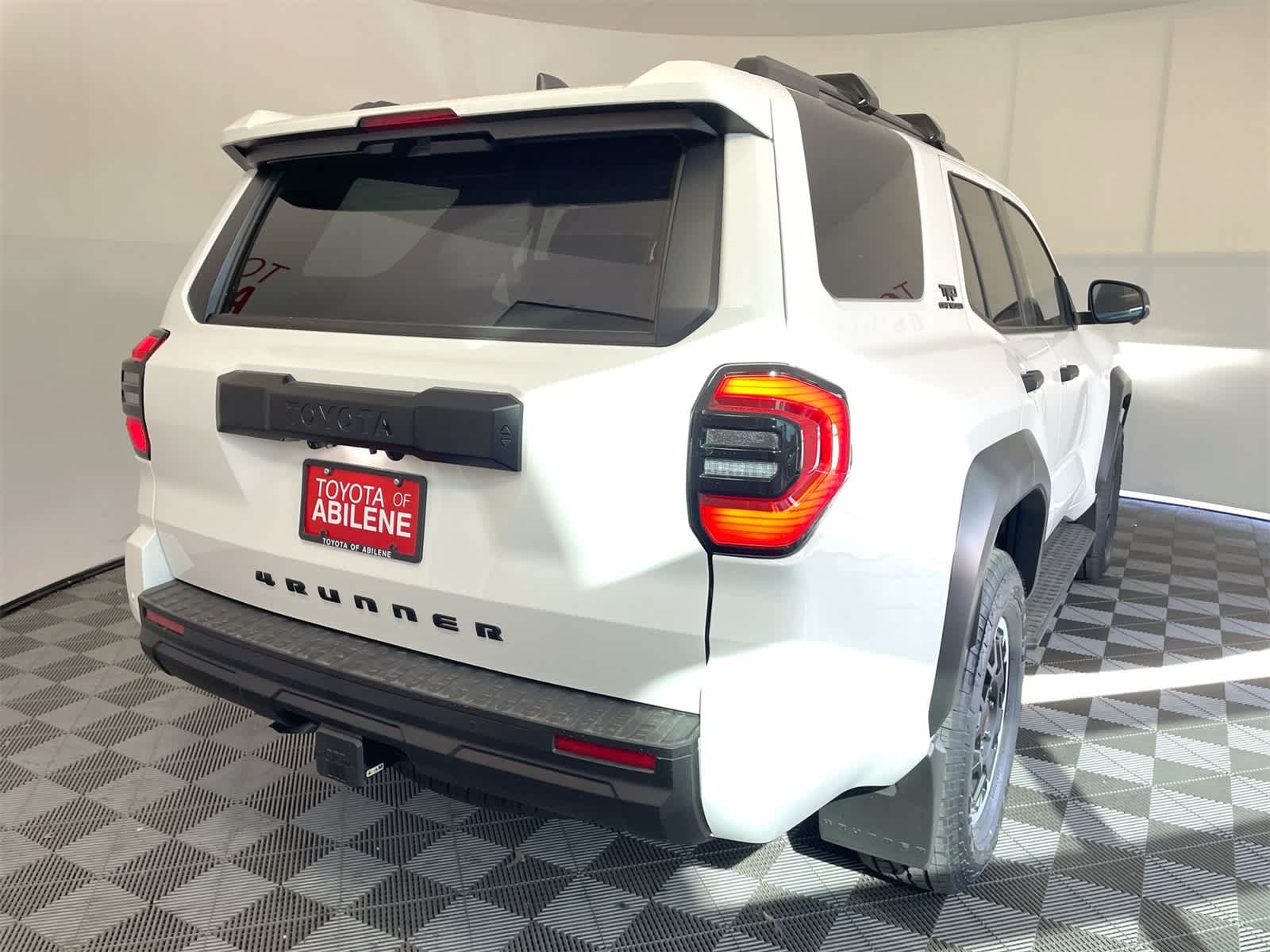 Thumbnail: 2025 Toyota 4Runner - 7