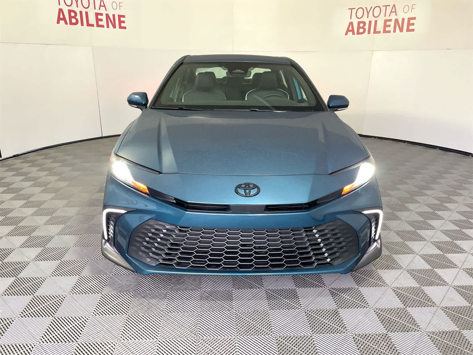 Thumbnail: 2026 Toyota Camry - 8