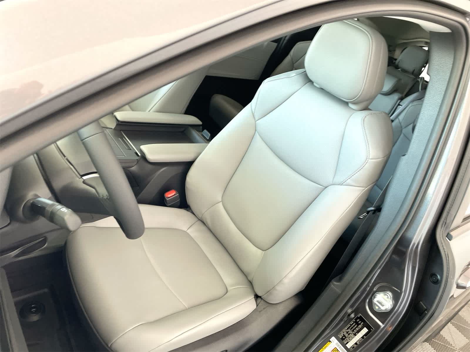 Thumbnail: 2025 Toyota Sienna - 10
