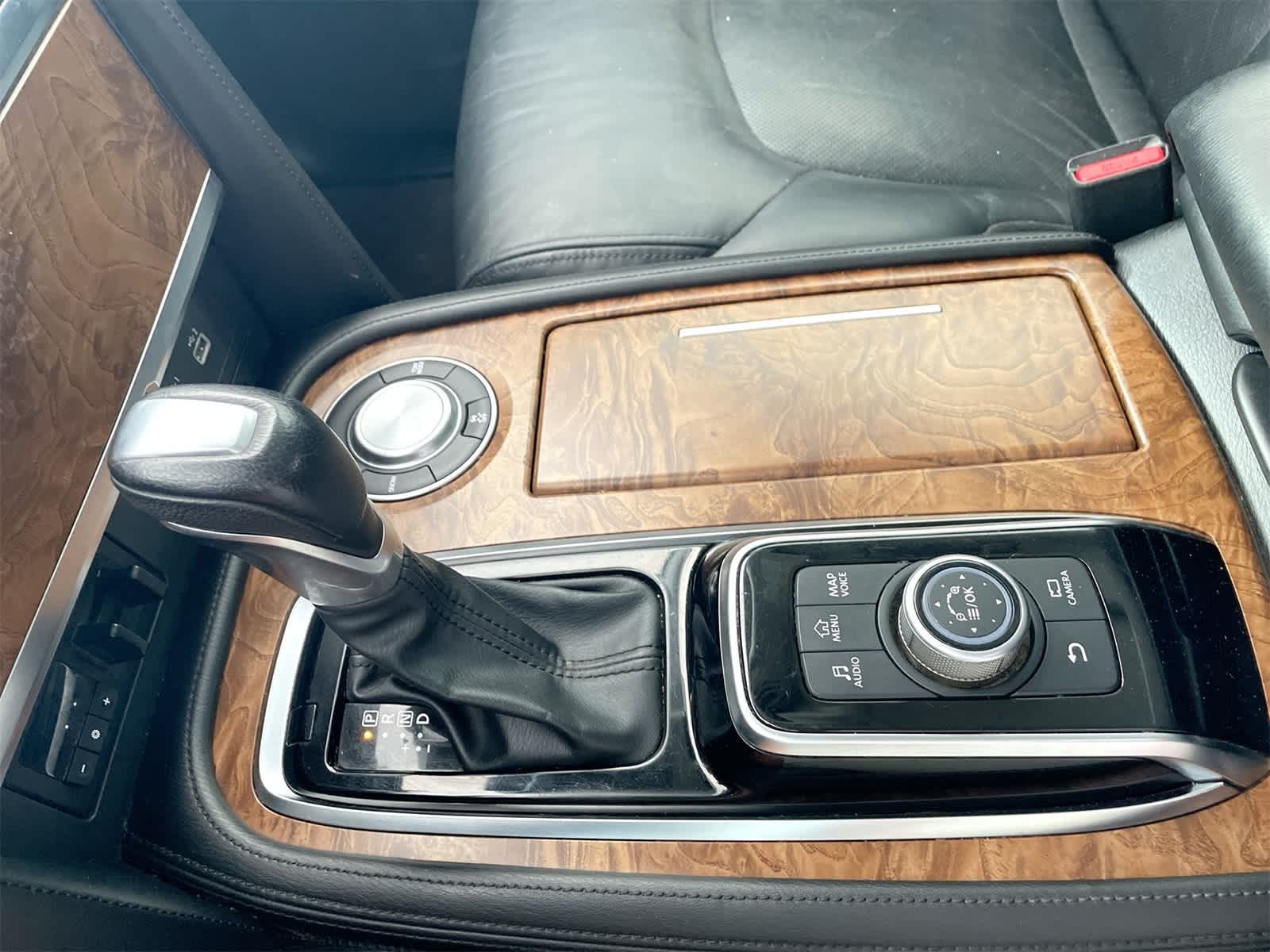 Thumbnail: 2021 Nissan Armada - 25