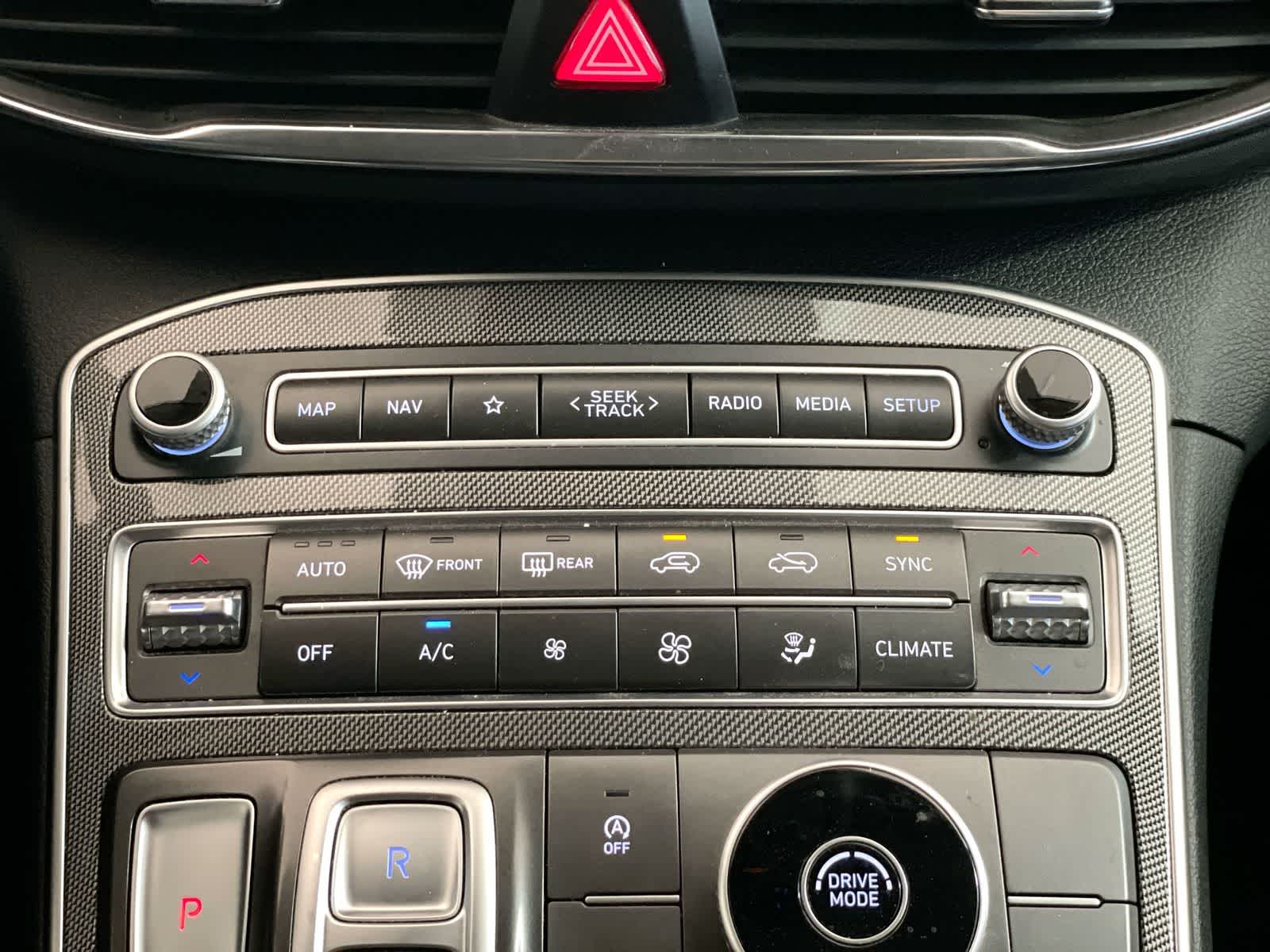 Thumbnail: 2023 Hyundai Santa Fe - 20