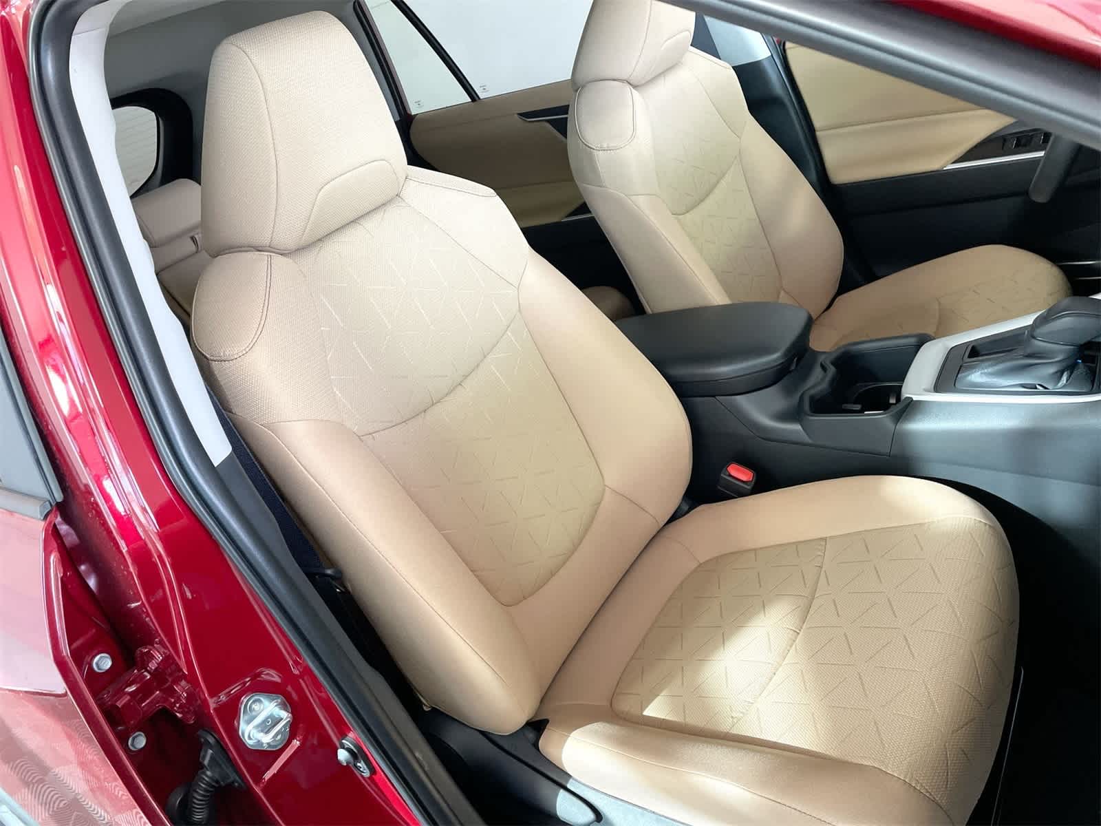 Thumbnail: 2025 Toyota RAV4 - 13