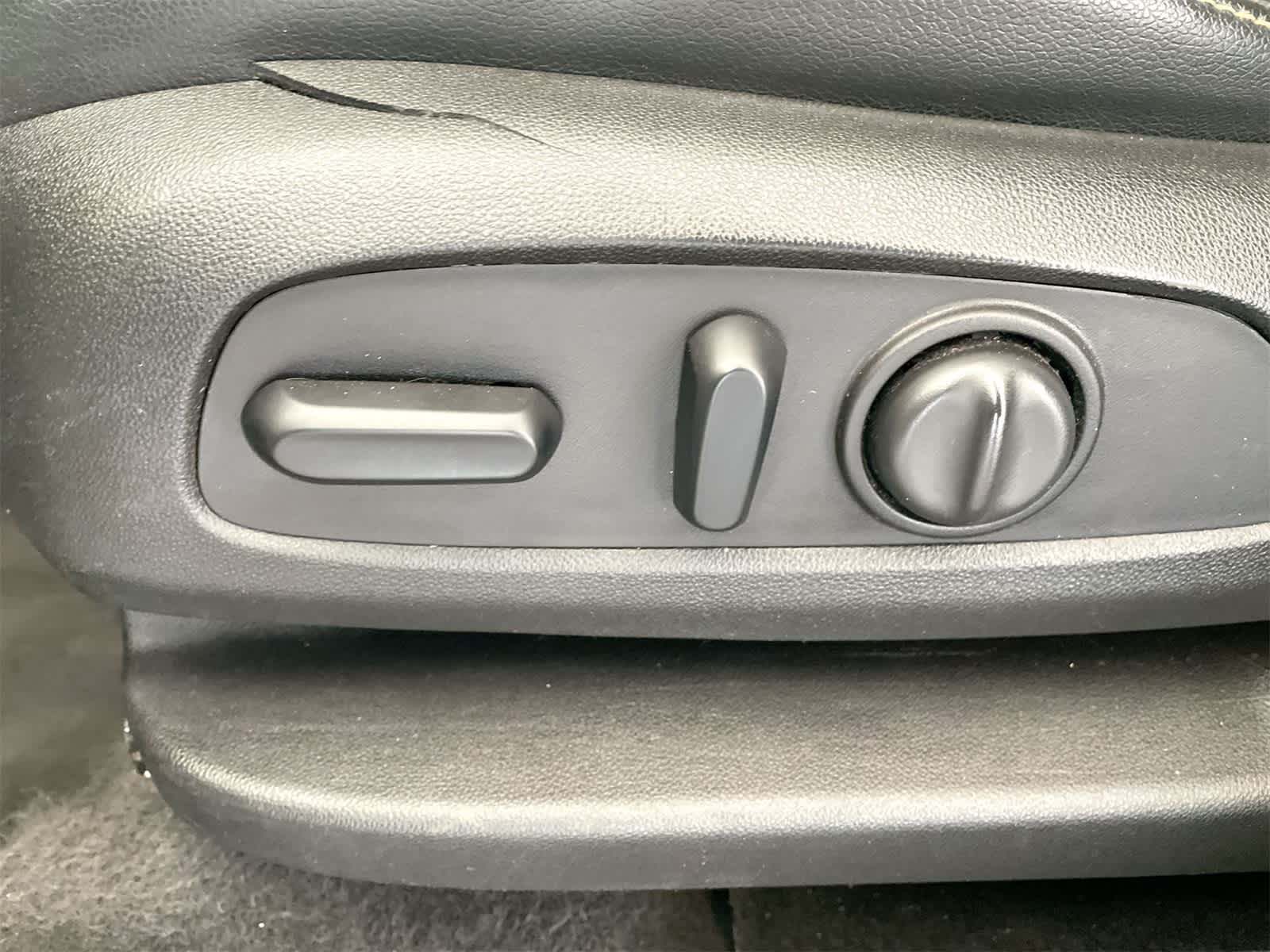 Thumbnail: 2019 GMC Terrain - 11