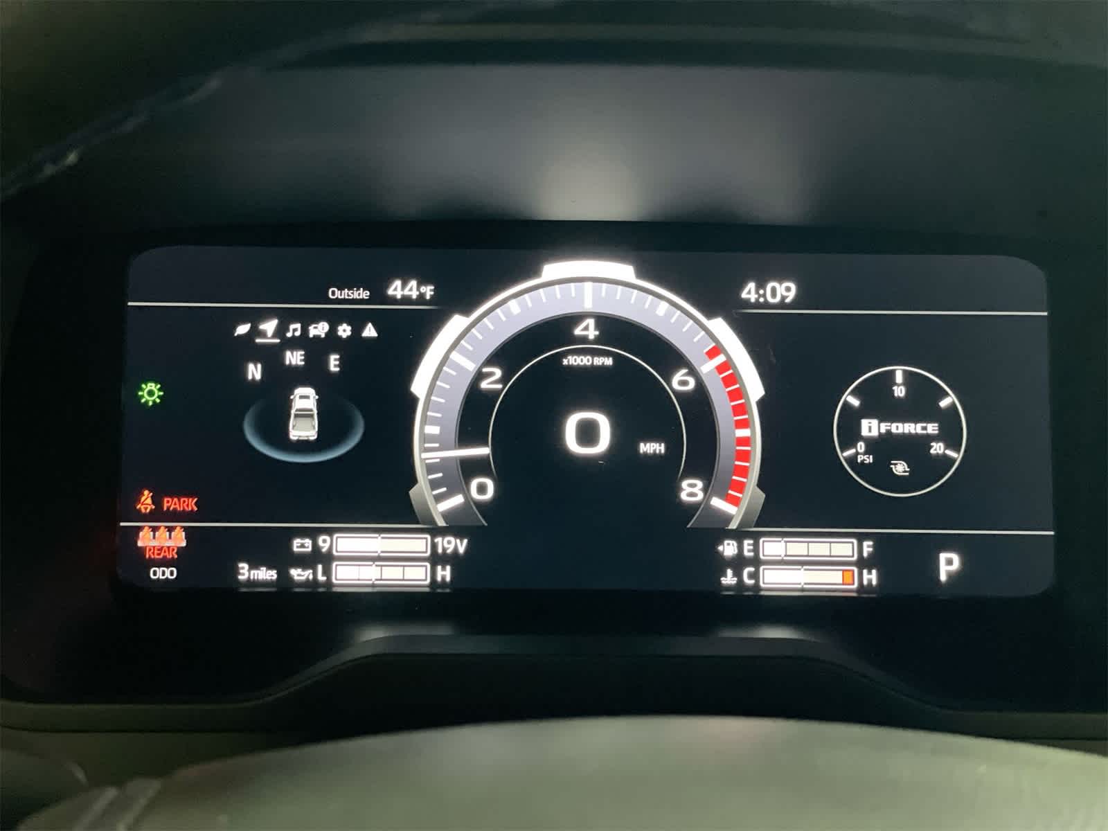 Thumbnail: 2026 Toyota Tundra - 18