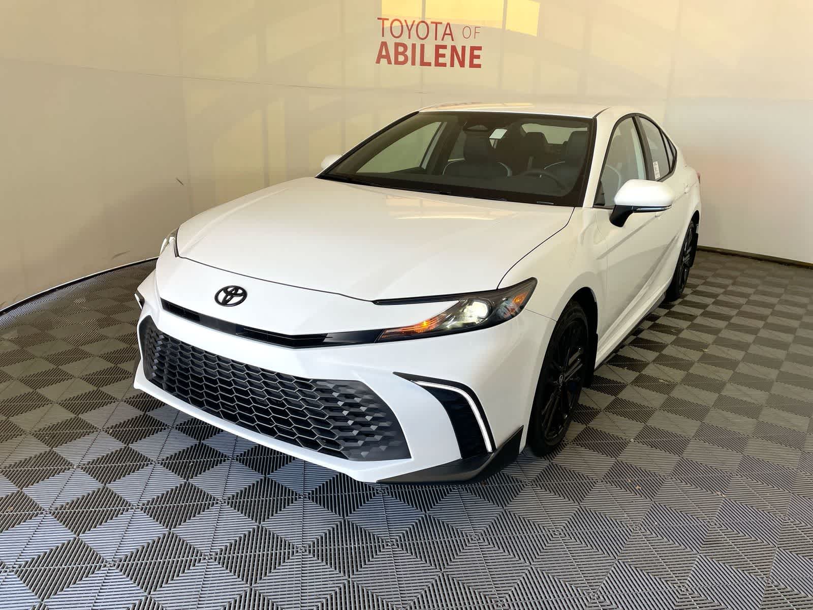 Thumbnail: 2026 Toyota Camry - 1