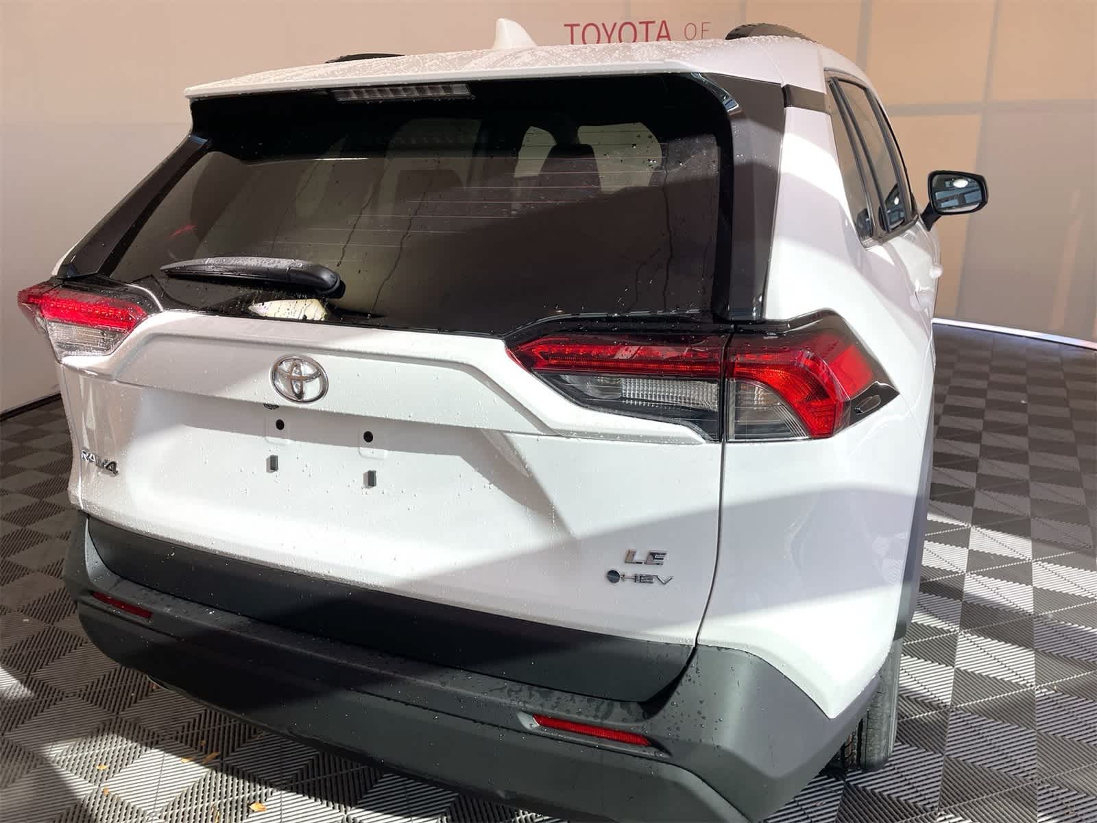 Thumbnail: 2025 Toyota RAV4 - 7