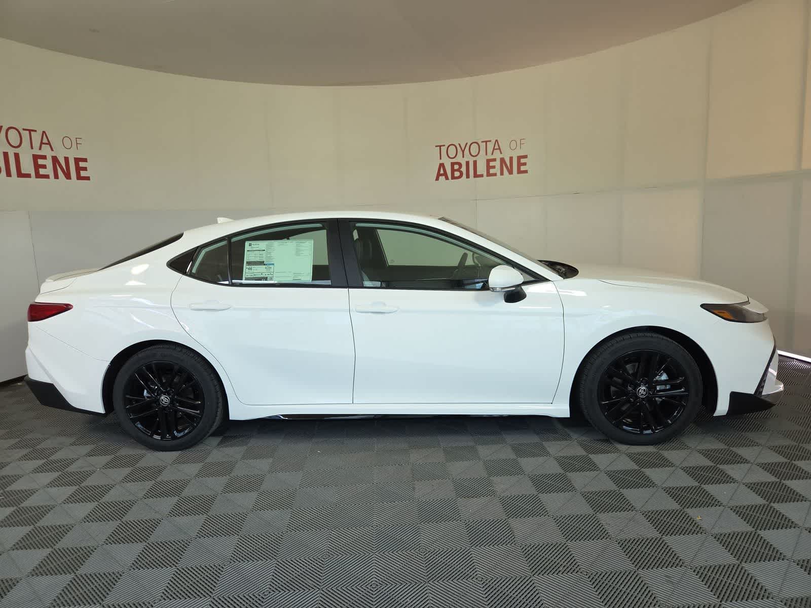 Thumbnail: 2026 Toyota Camry - 8