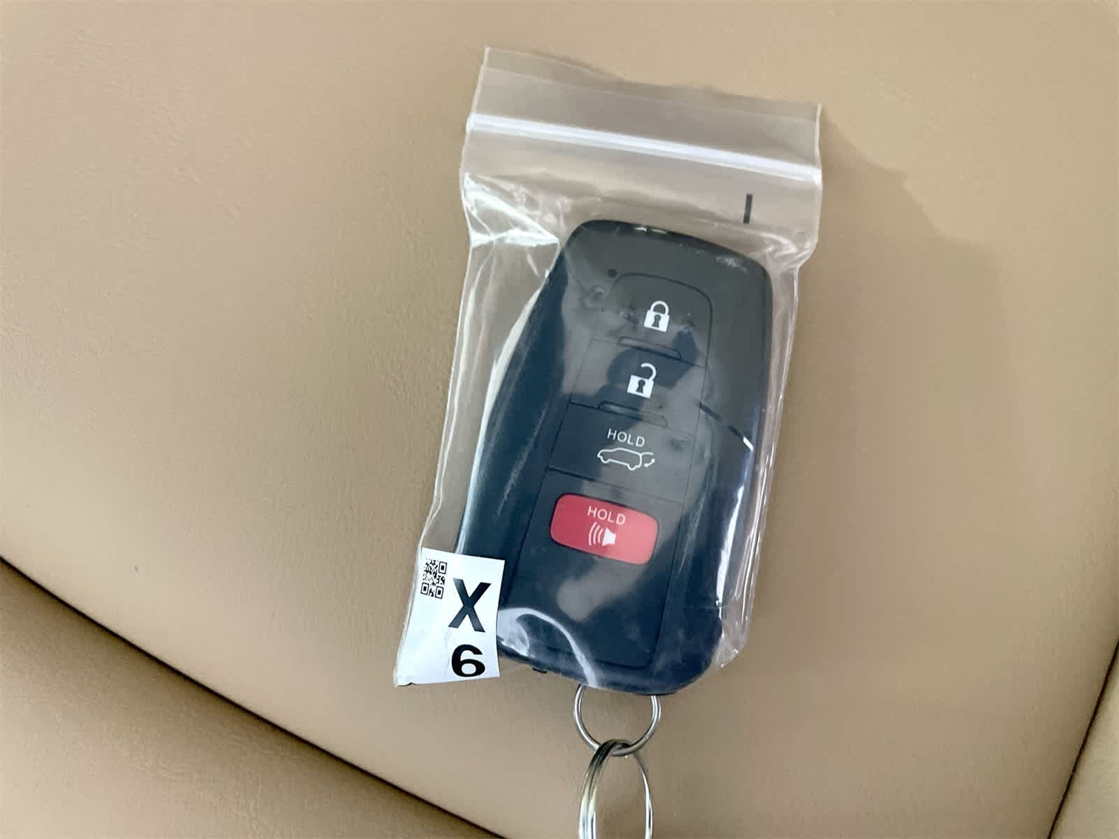 Thumbnail: 2025 Toyota RAV4 - 27