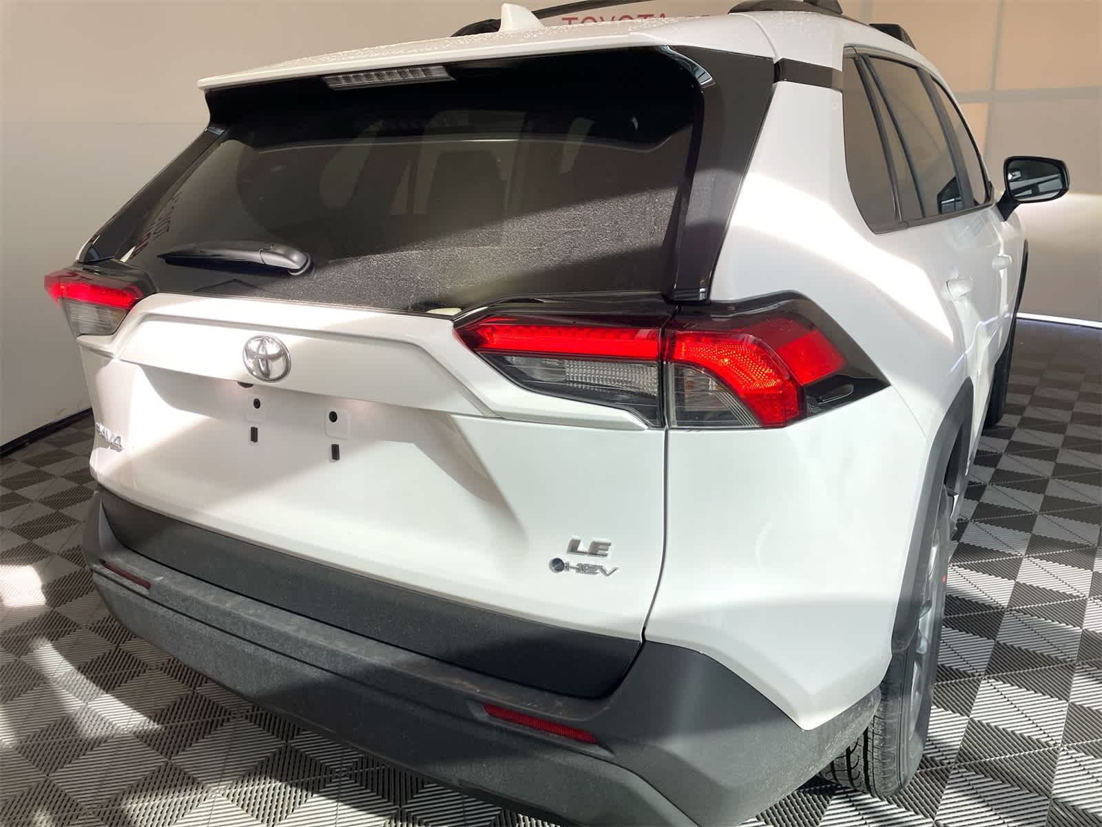 Thumbnail: 2025 Toyota RAV4 - 7