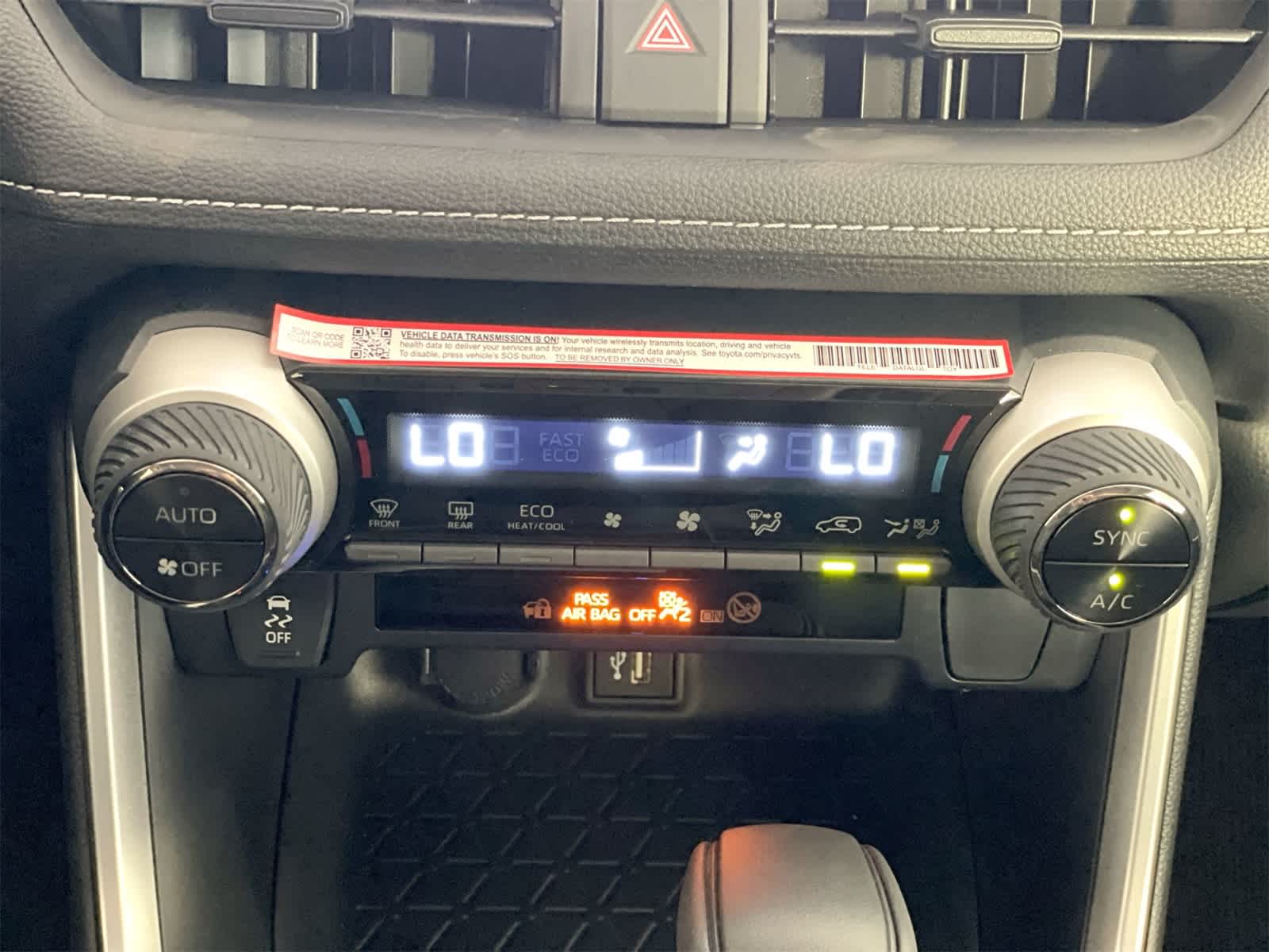 Thumbnail: 2025 Toyota RAV4 - 22