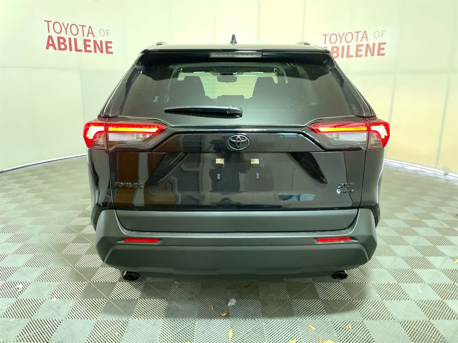 Thumbnail: 2025 Toyota RAV4 - 4