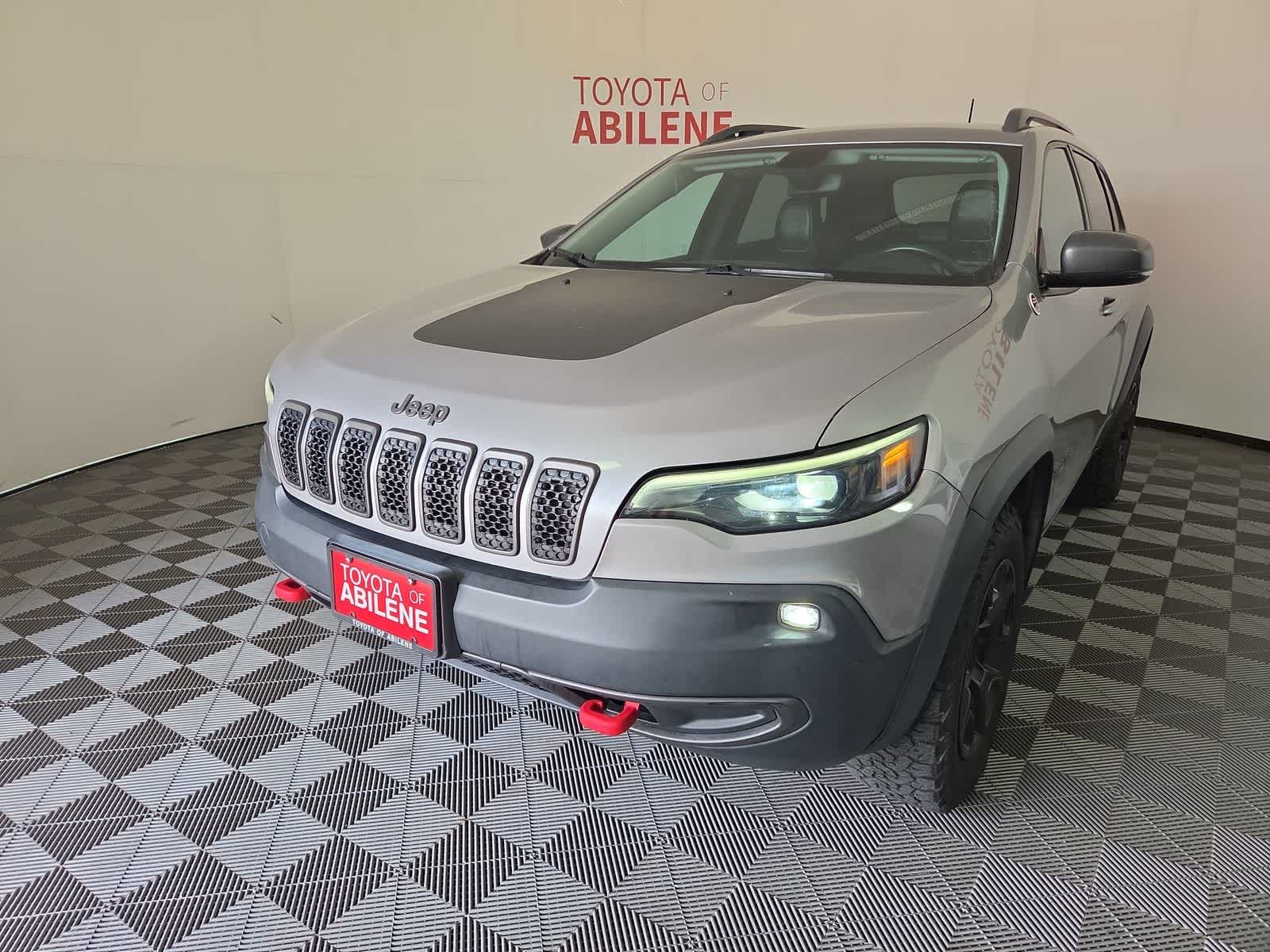 Thumbnail: 2019 Jeep Cherokee - 1