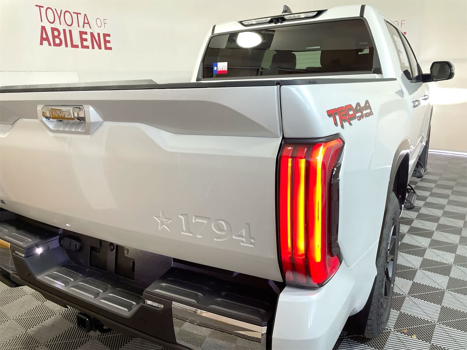 Thumbnail: 2026 Toyota Tundra - 7