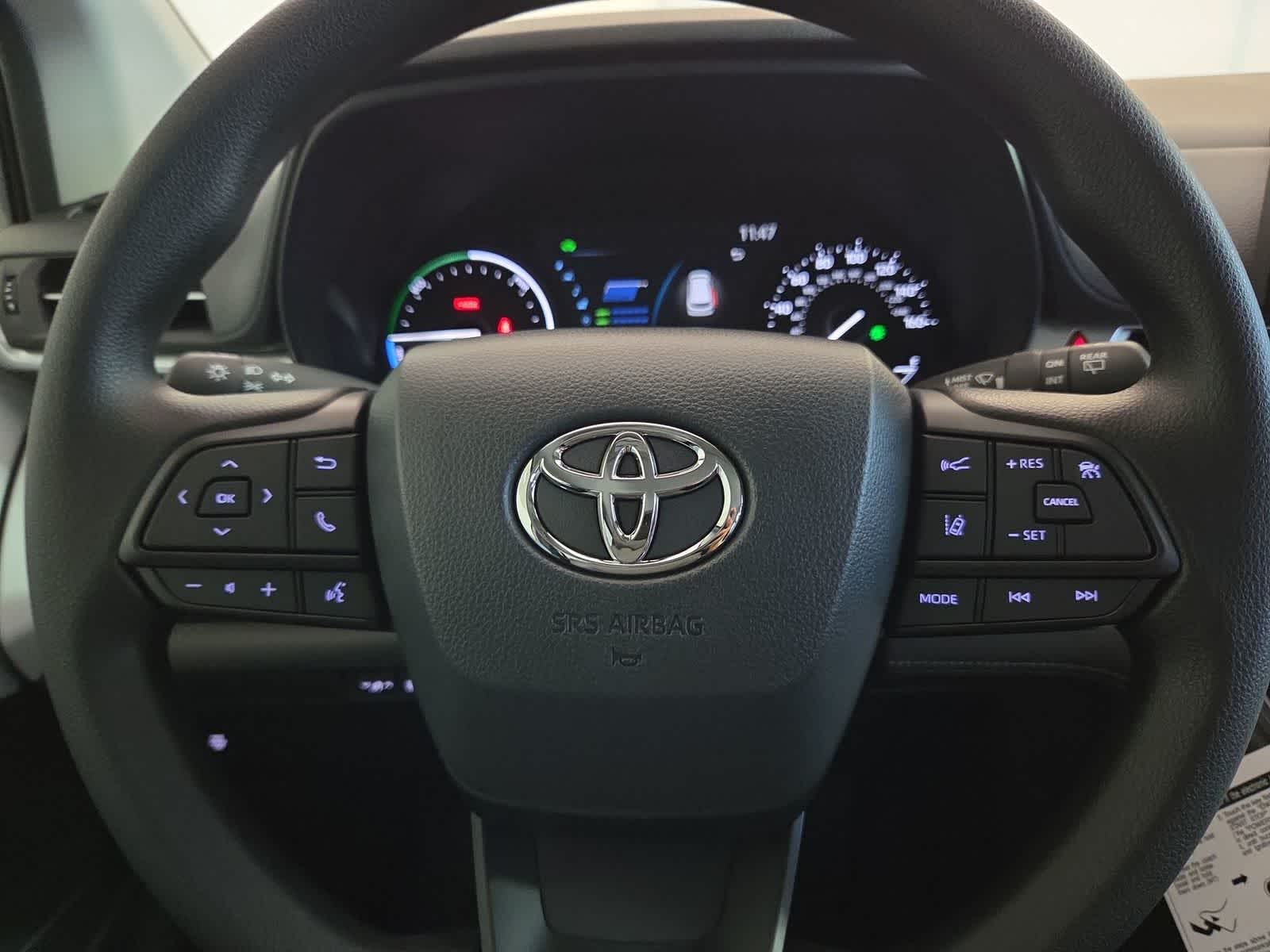 Thumbnail: 2026 Toyota Sienna - 18