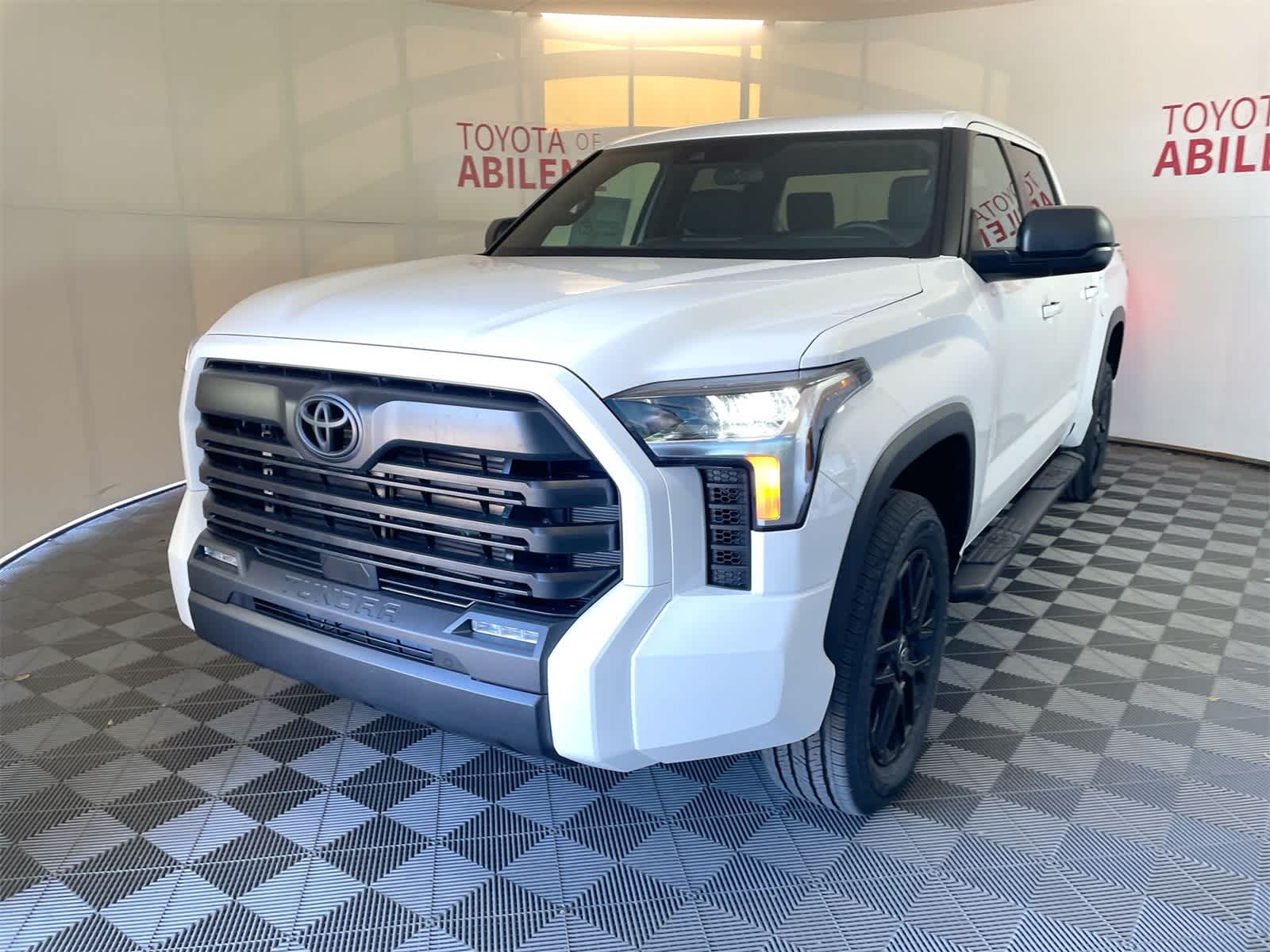 Thumbnail: 2026 Toyota Tundra - 1