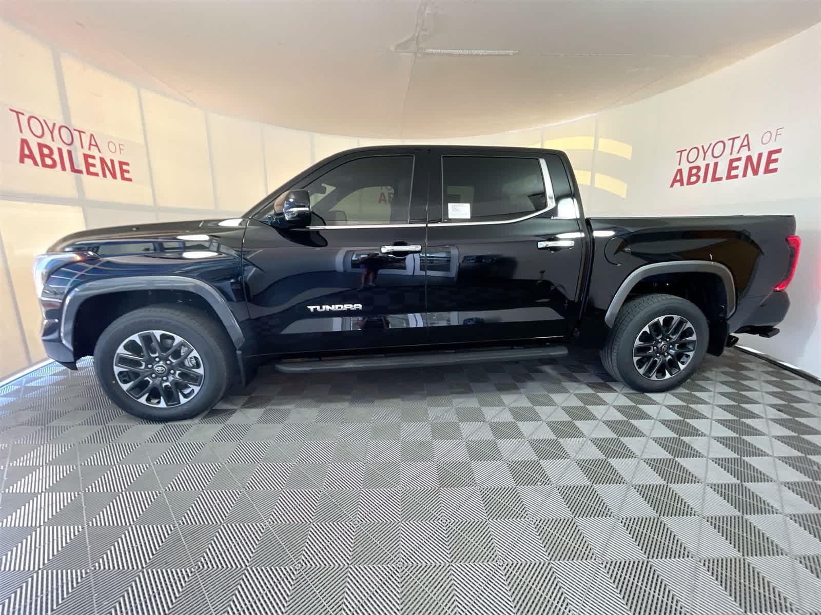Thumbnail: 2026 Toyota Tundra - 2