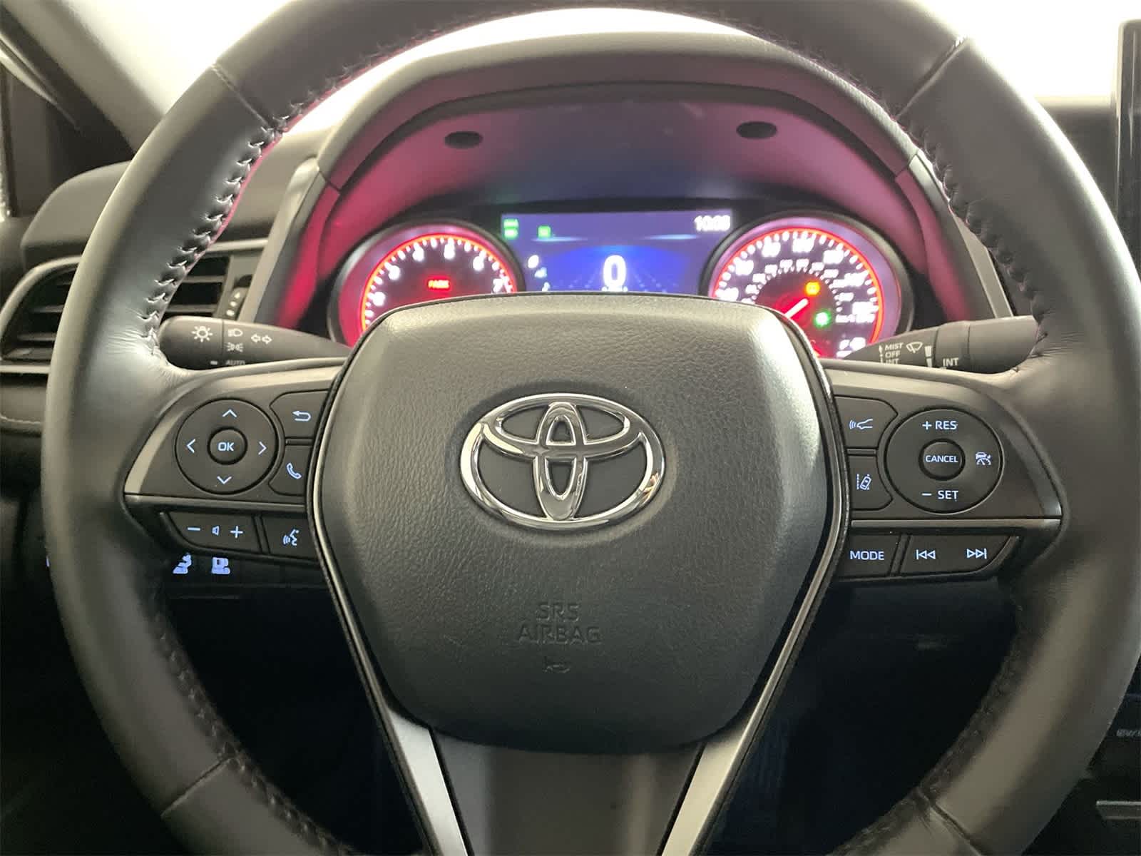 Thumbnail: 2023 Toyota Camry - 18