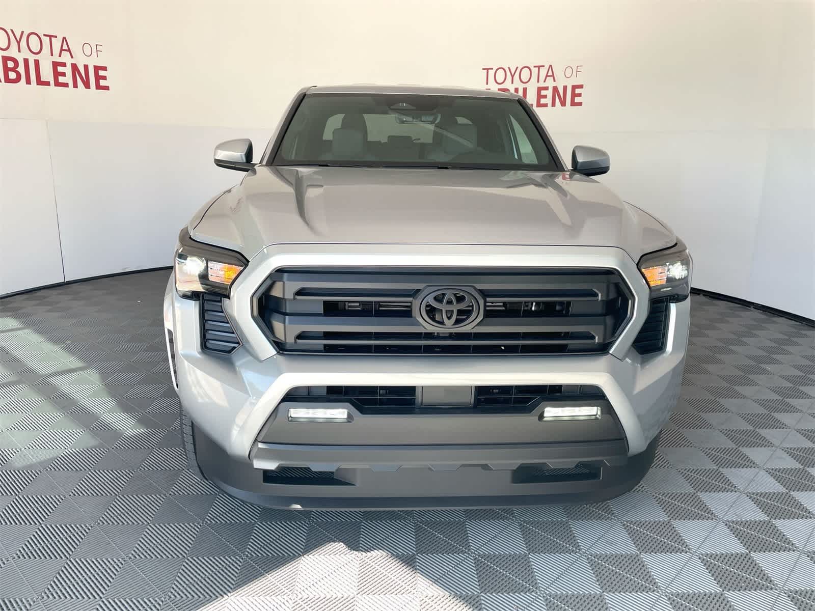 Thumbnail: 2025 Toyota Tacoma - 9