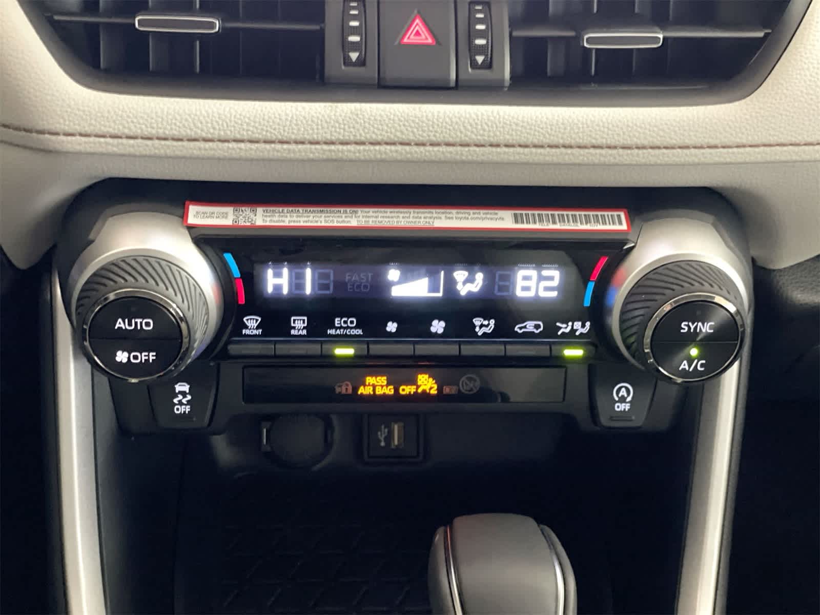 Thumbnail: 2025 Toyota RAV4 - 22