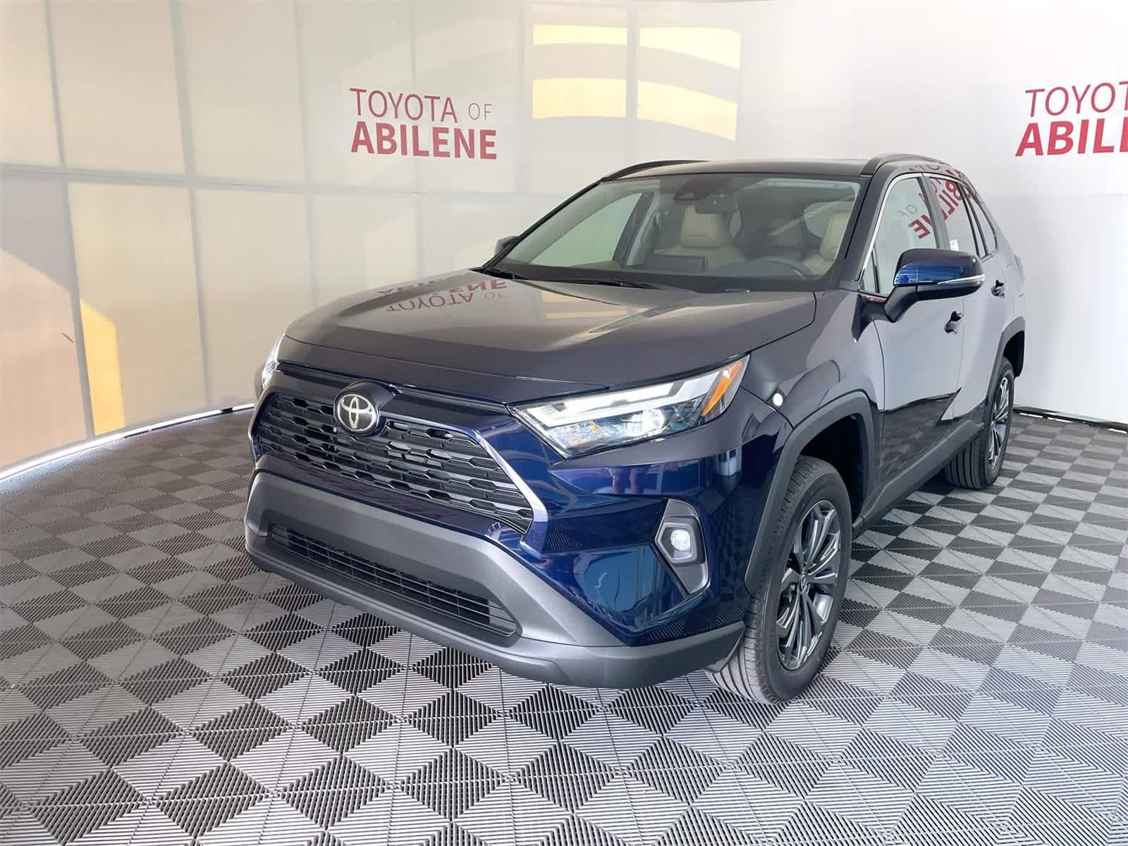 Thumbnail: 2025 Toyota RAV4 - 1