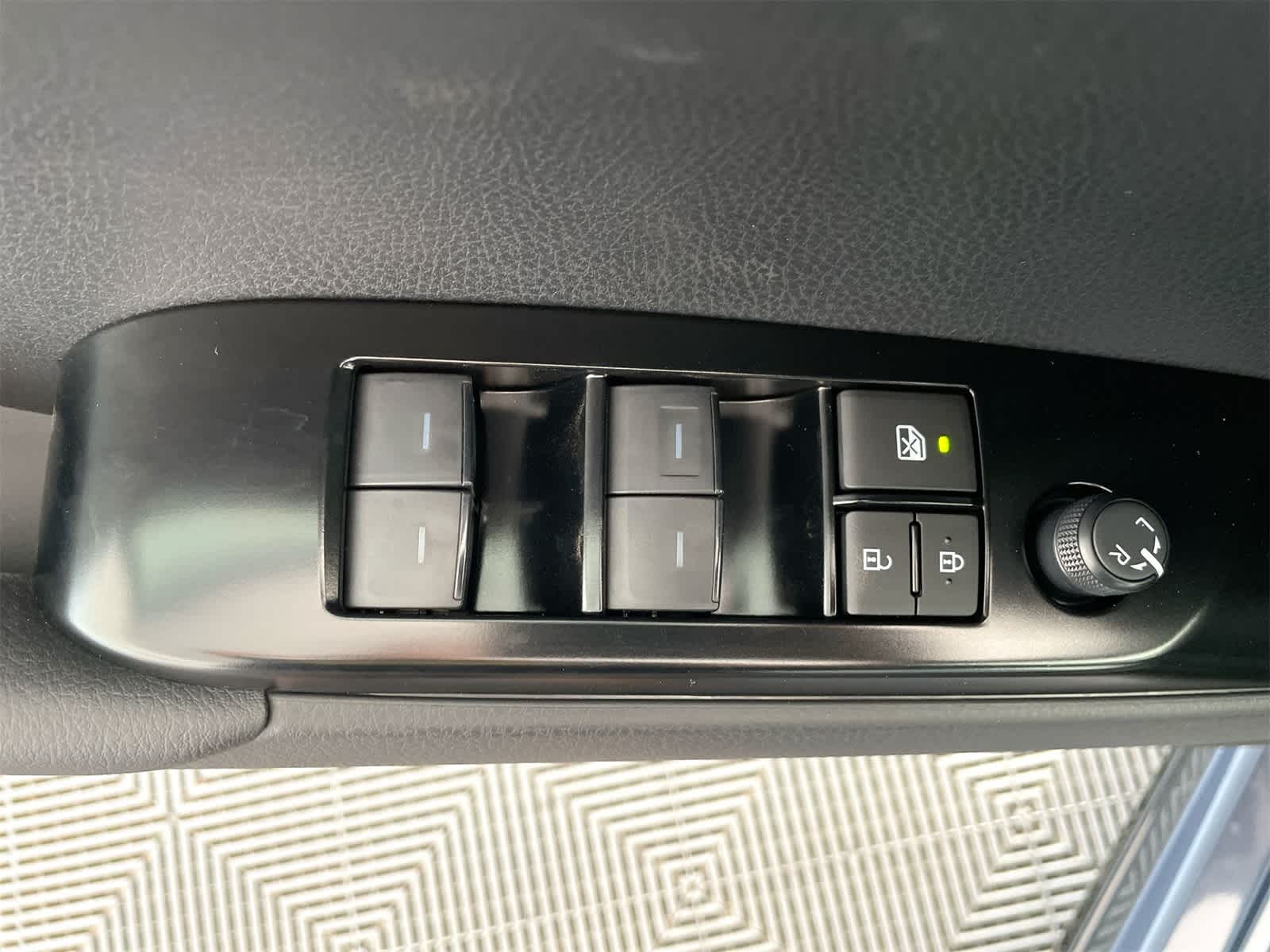 Thumbnail: 2026 Toyota Camry - 12