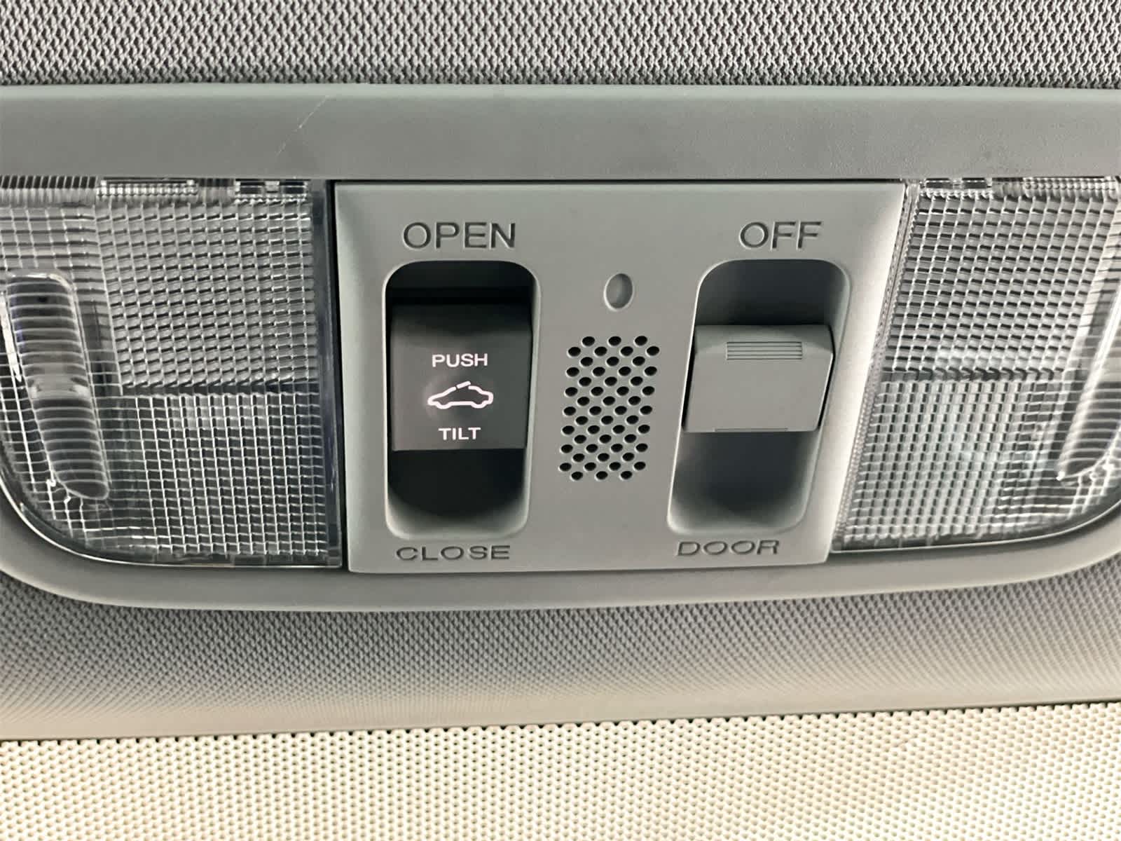 Thumbnail: 2015 Honda Civic - 23