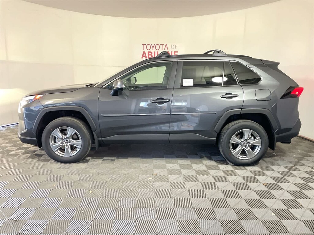 New 2025 Toyota RAV4 XLE SUV