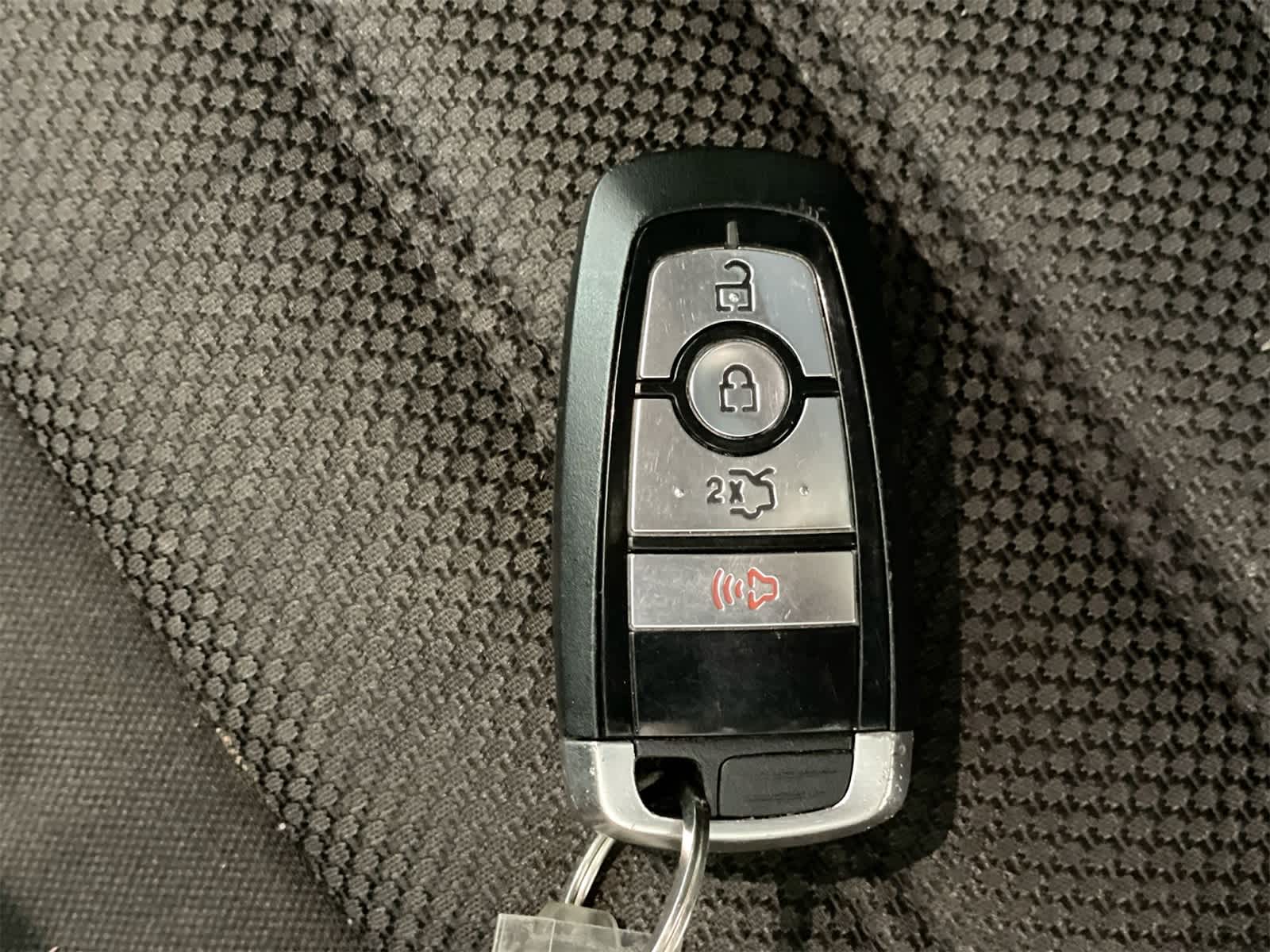 Thumbnail: 2018 Ford Fusion - 25