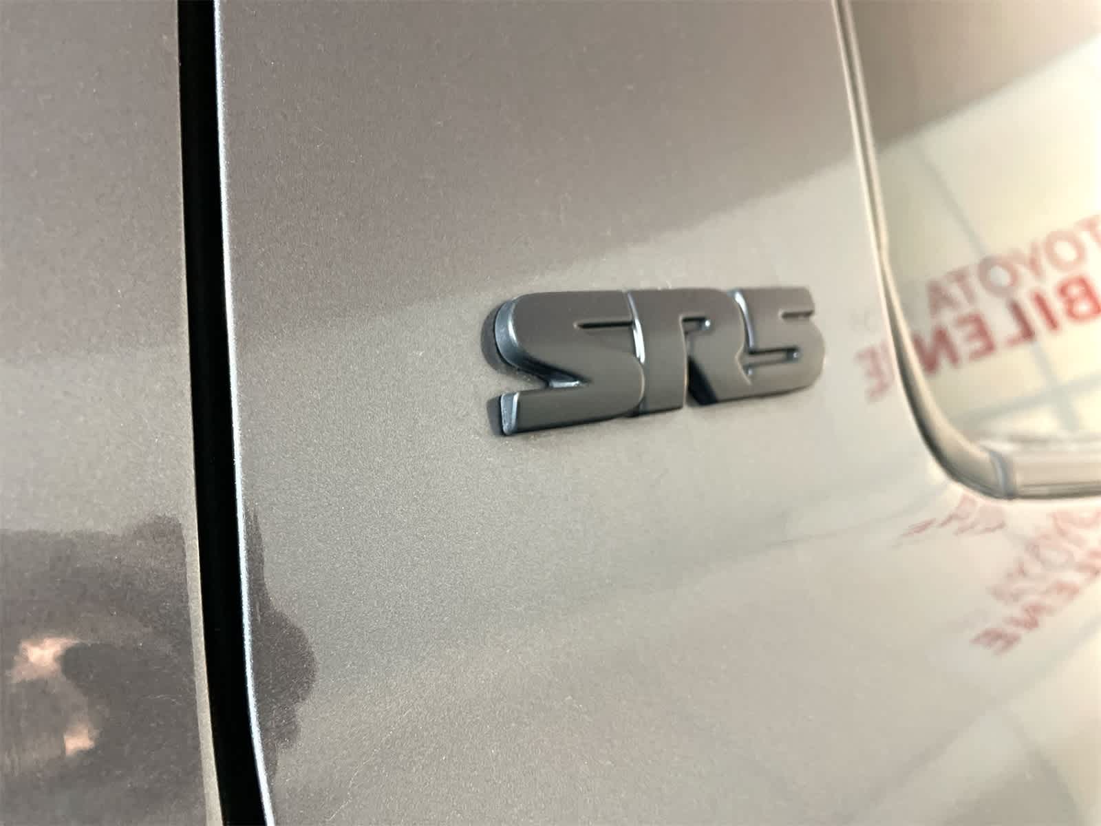 Thumbnail: 2021 Toyota Tundra - 6