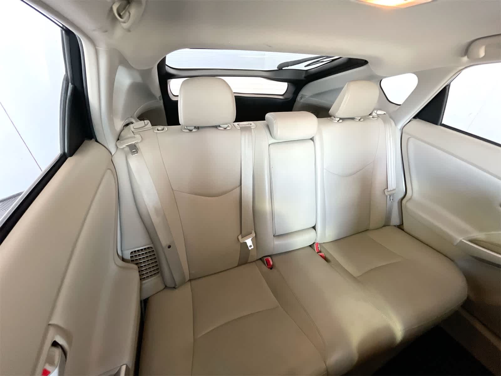 Thumbnail: 2010 Toyota Prius - 13
